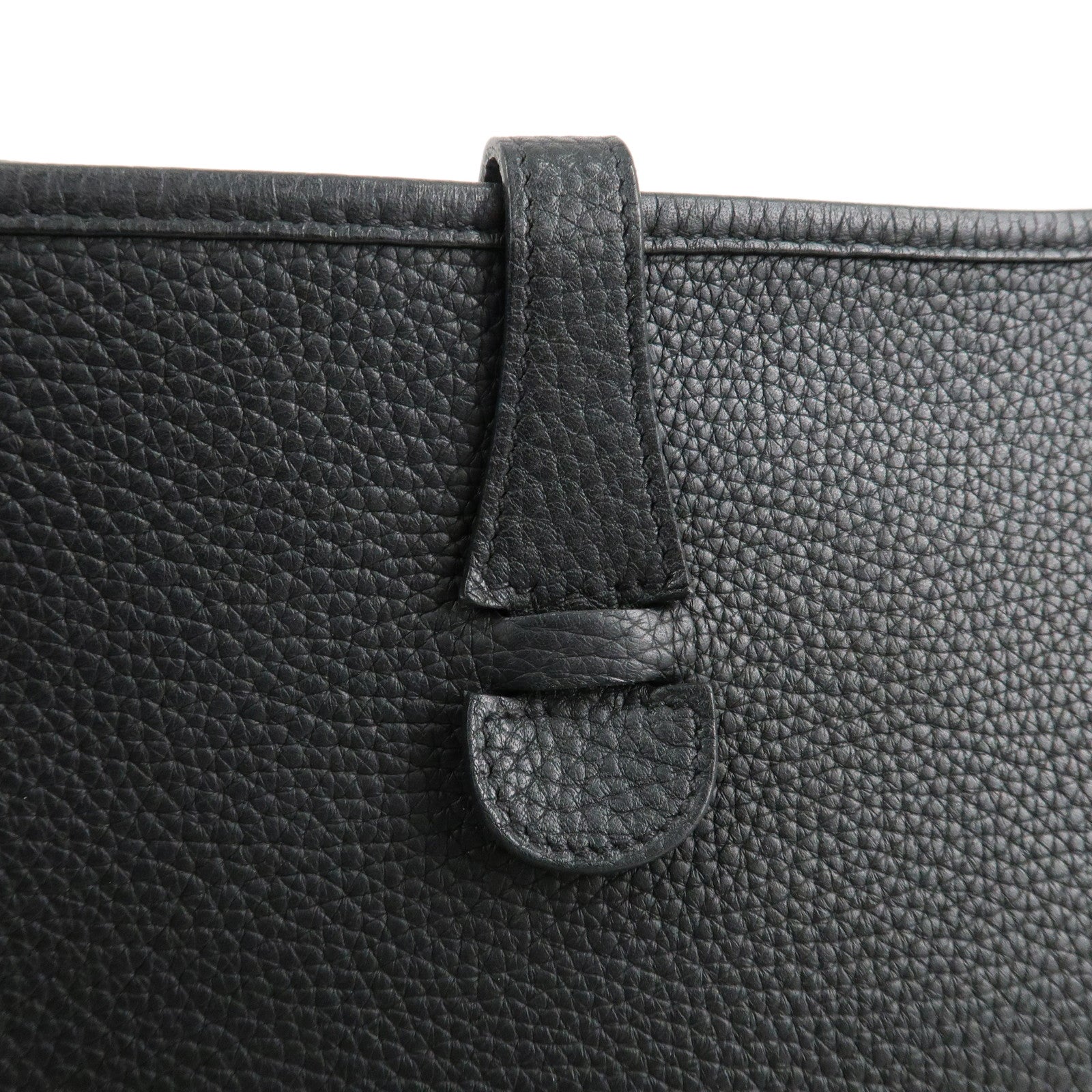 HERMES Taurillon Clemence Evelyn 3PM X Stamped Shoulder Bag