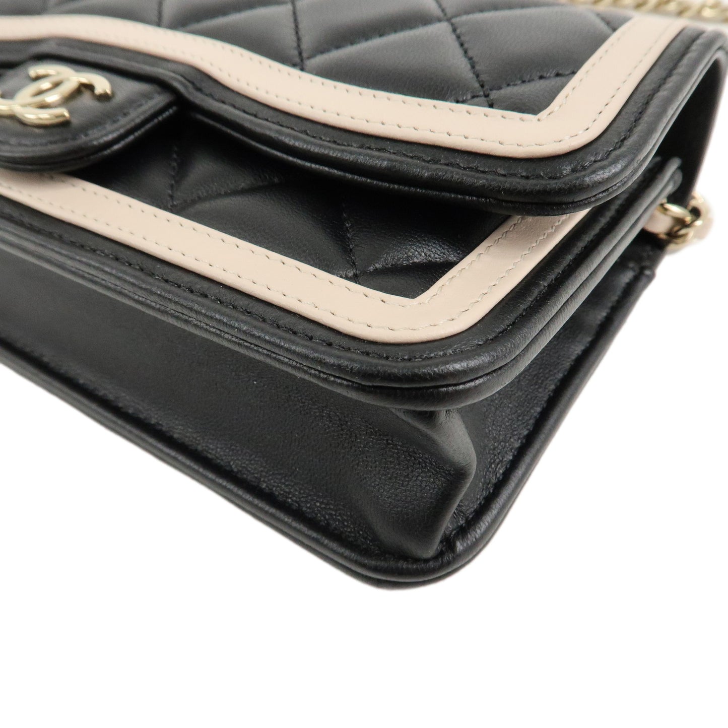 CHANEL Matelasse Lamb Skin Mini Matelasse Shoulder Bag Black