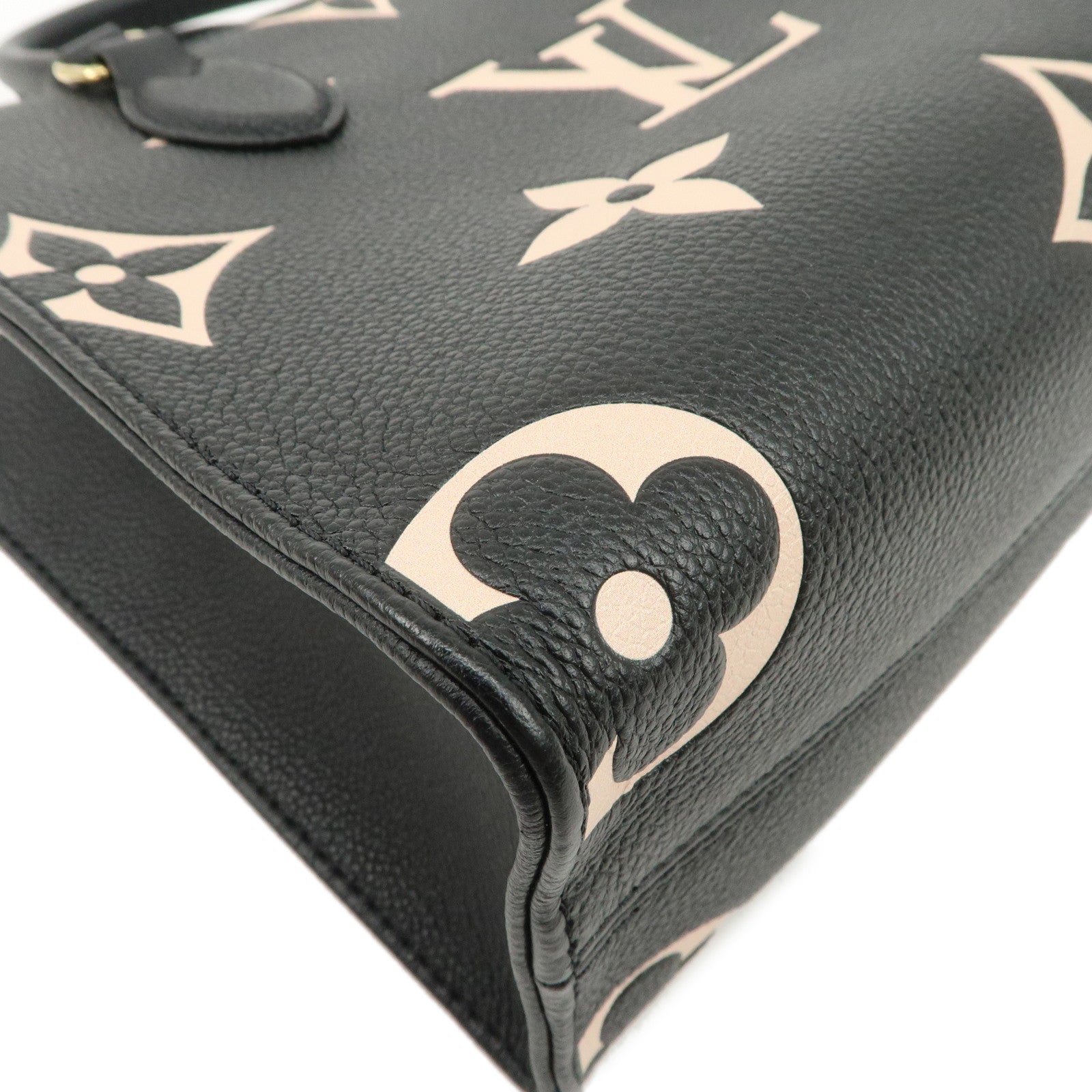 Louis Vuitton Monogram Empreinte Bicolor On the Go PM 2Way Bag