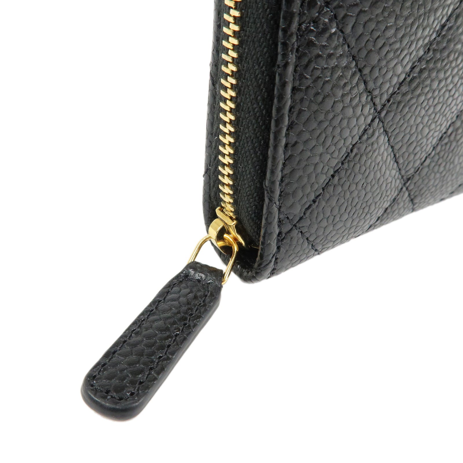 CHANEL COCO Mark Matelasse Caviar Skin Coin Case Black AP0216 Used