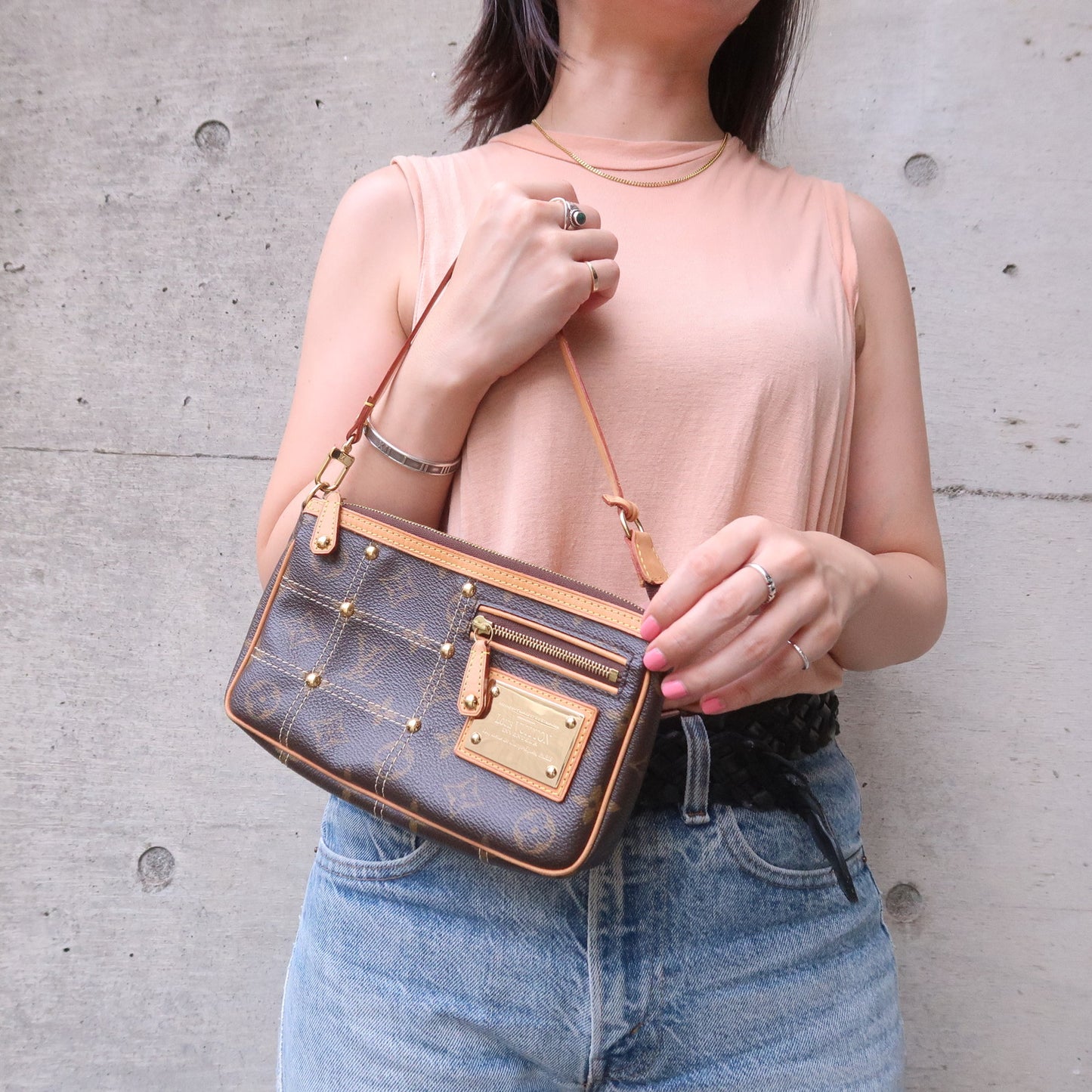 Pochette accessoire clutch bag Louis Vuitton Pink in Denim - Jeans