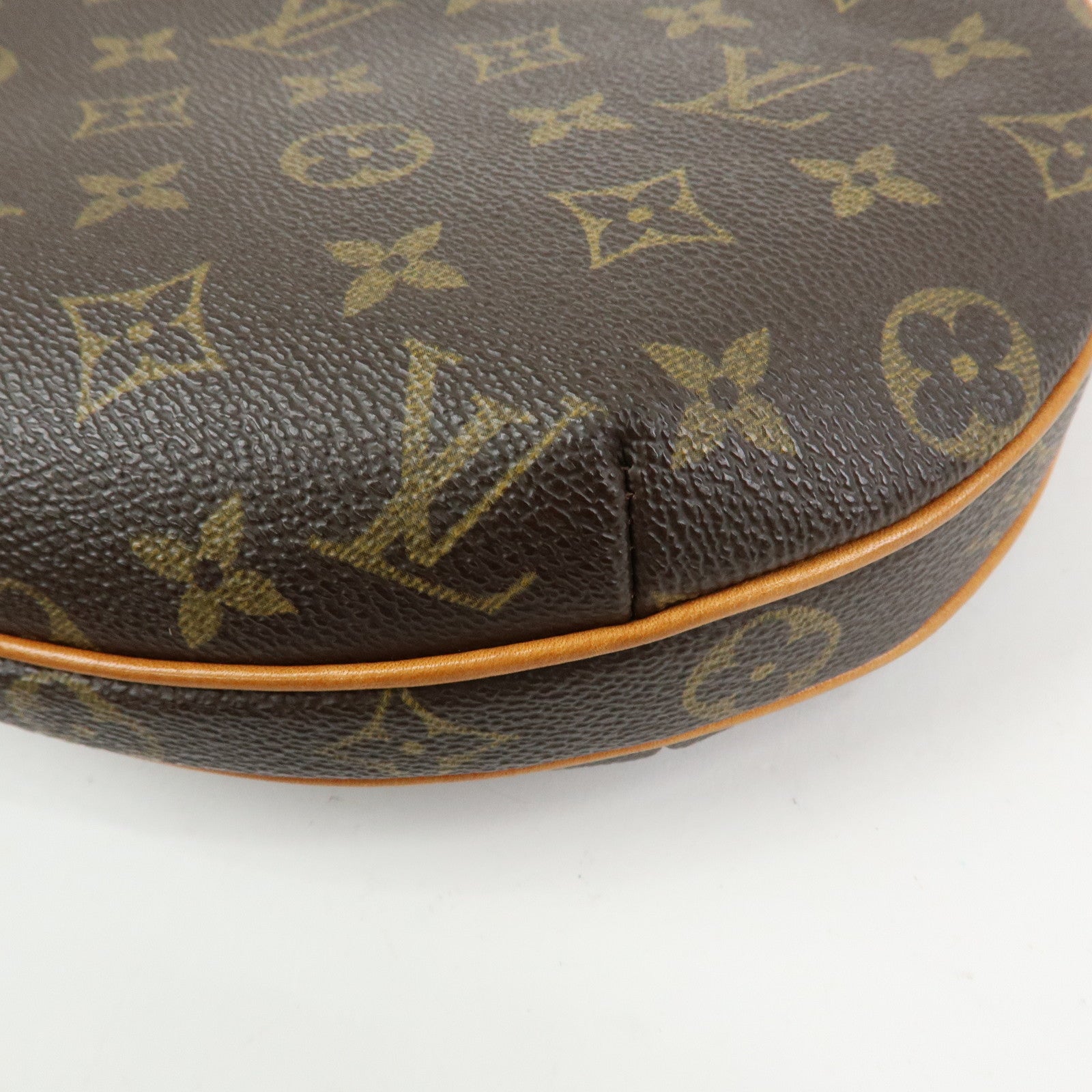 Louis Vuitton Monogram Pochette Croissant Shoulder Bag Hand Bag M51510