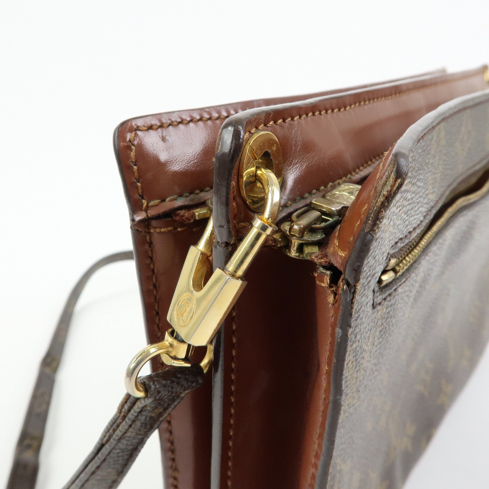 Louis Vuitton Monogram Canvas Enghien Shoulder Bag Brown M51205
