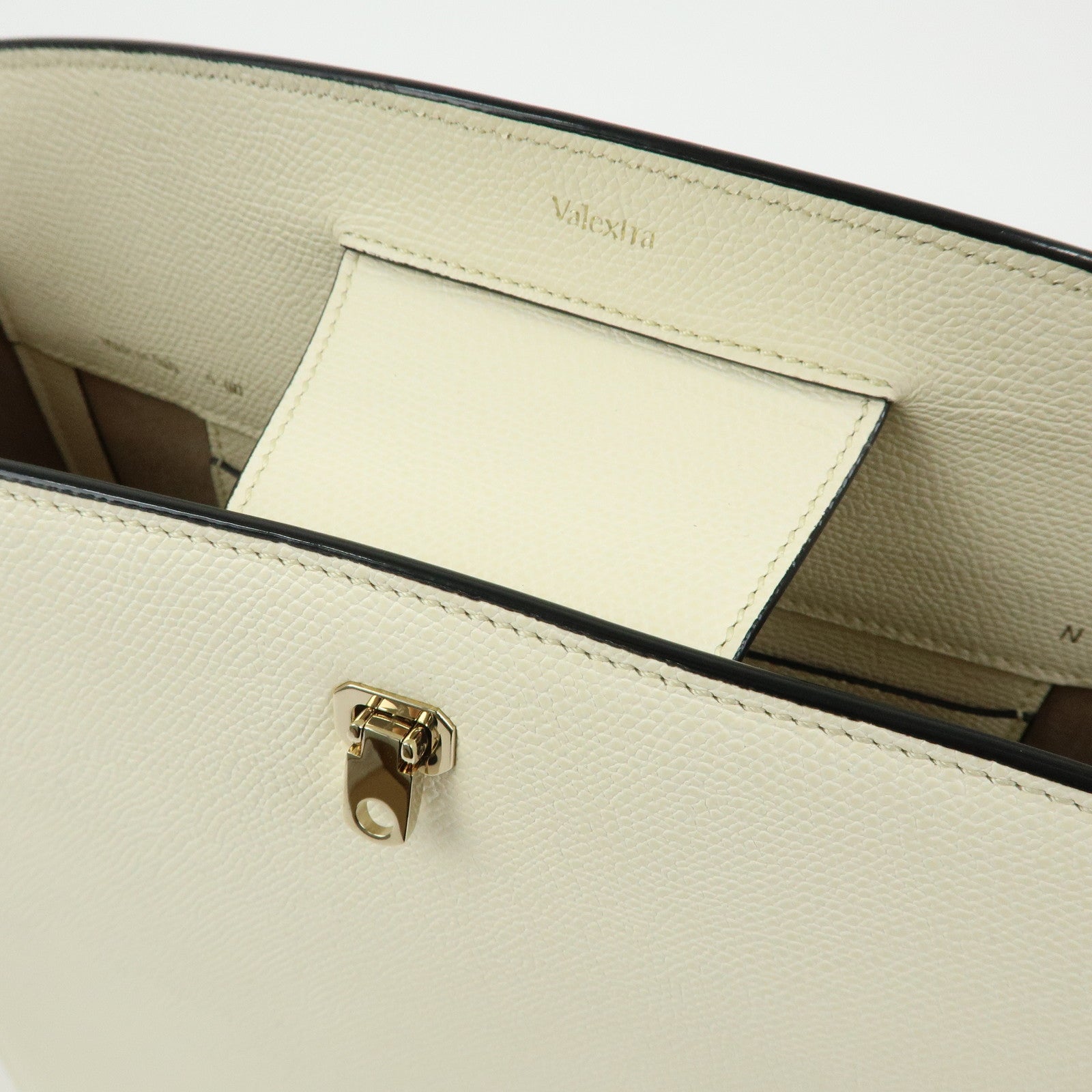Valextra Brera Calf Leather Shoulder Bag Hand Bag White