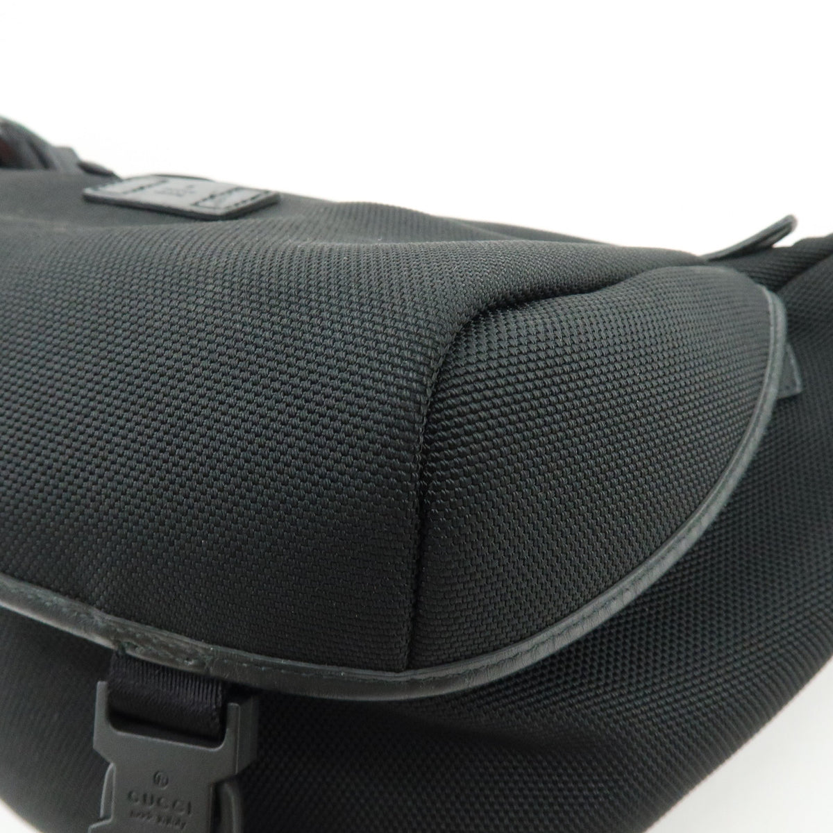 GUCCI Sherry Canavas Leather Waist Pouch Body Bag Black 353409