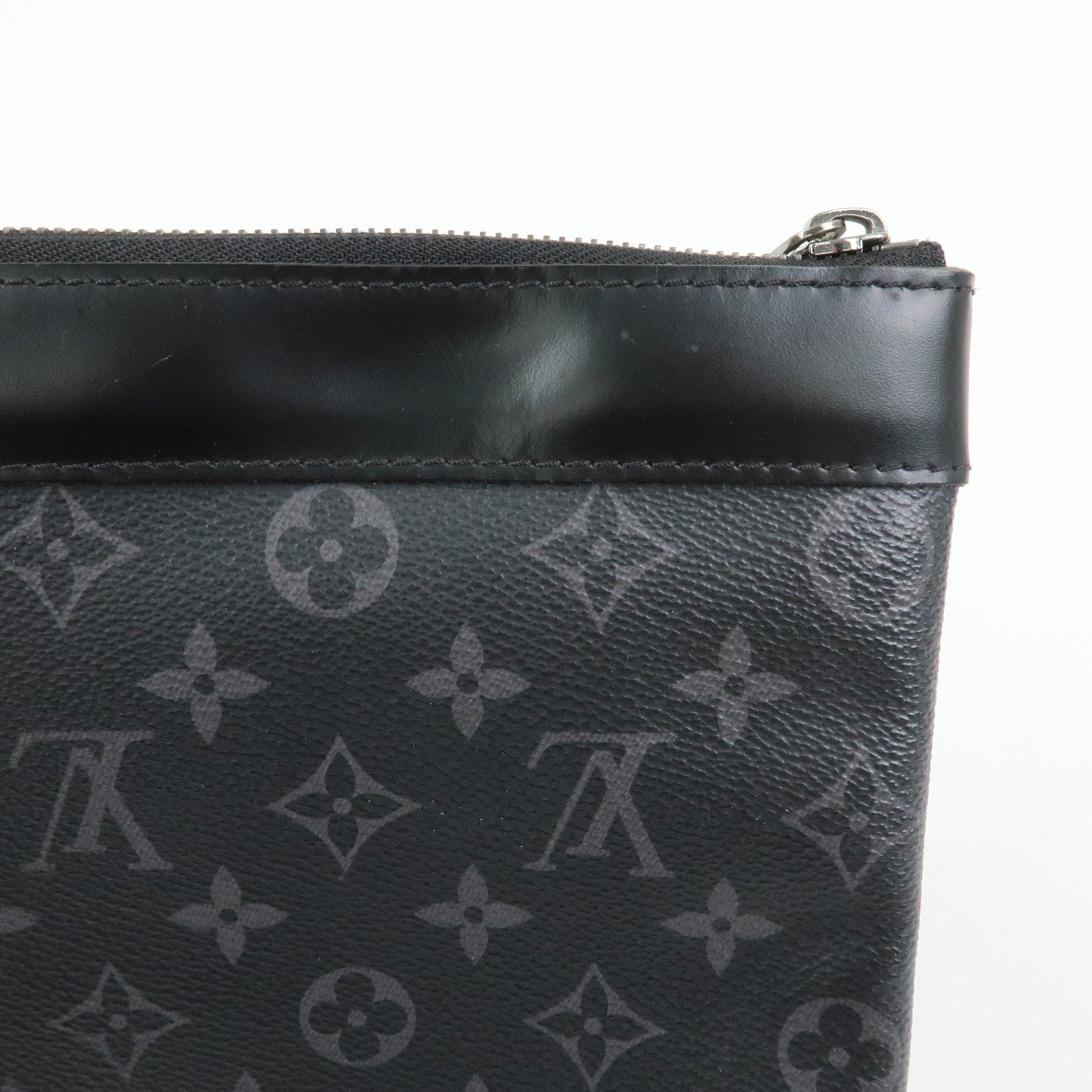 Louis Vuitton Monogram Eclipse Pochette Discovery Clutch Bag M62291