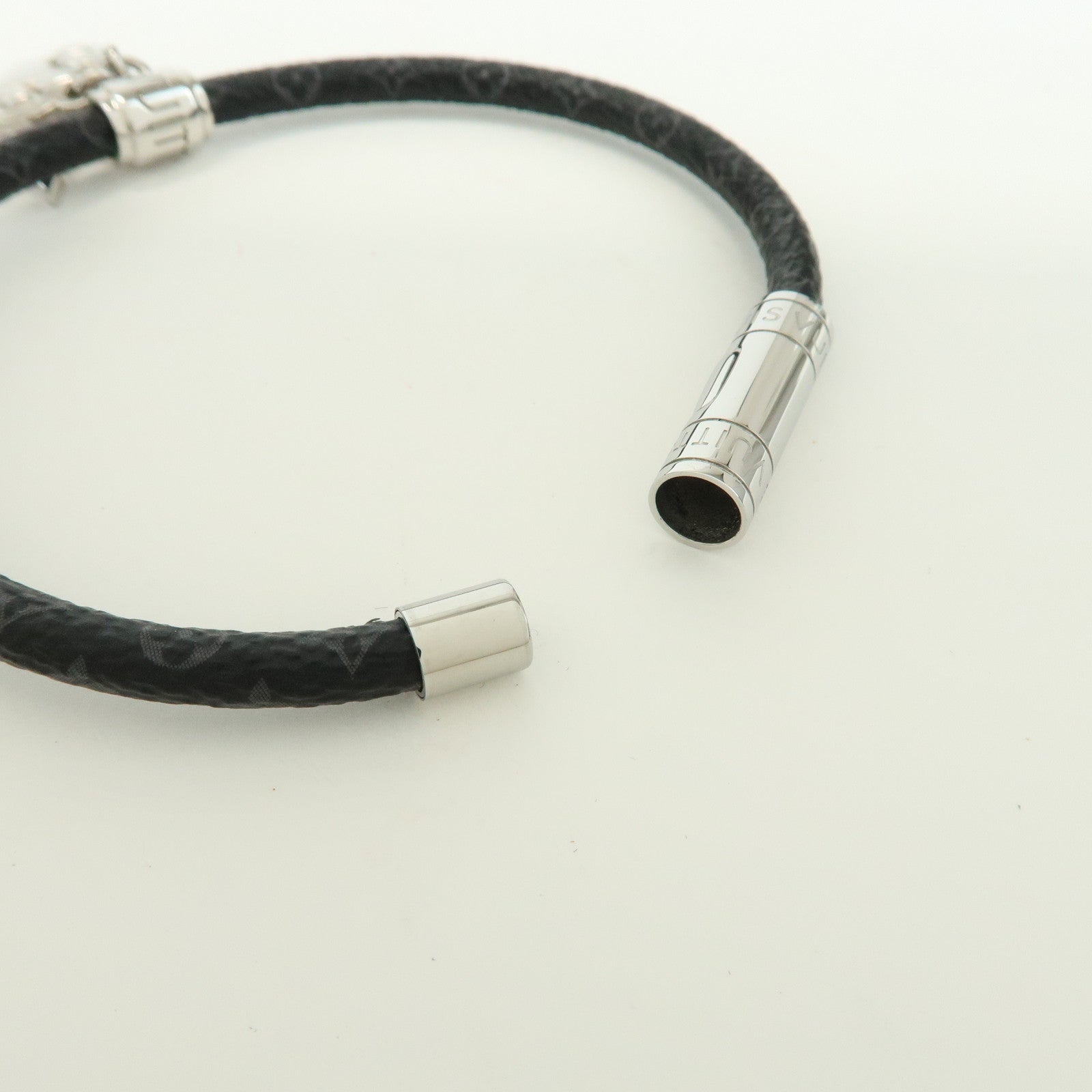 Louis Vuitton Monogram Eclipse Canvas Bracelet Dog Paw Charm Noir