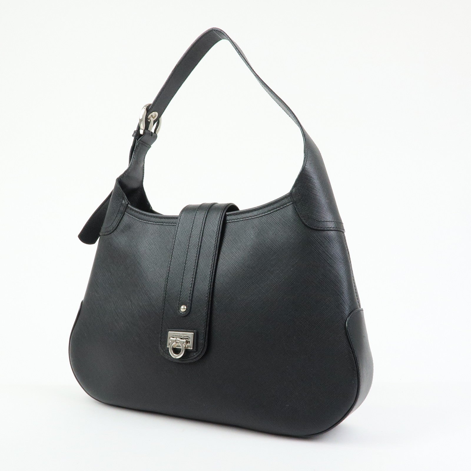 Ferragamo Gancini Leather Shoulder Bag Hand Bag Black