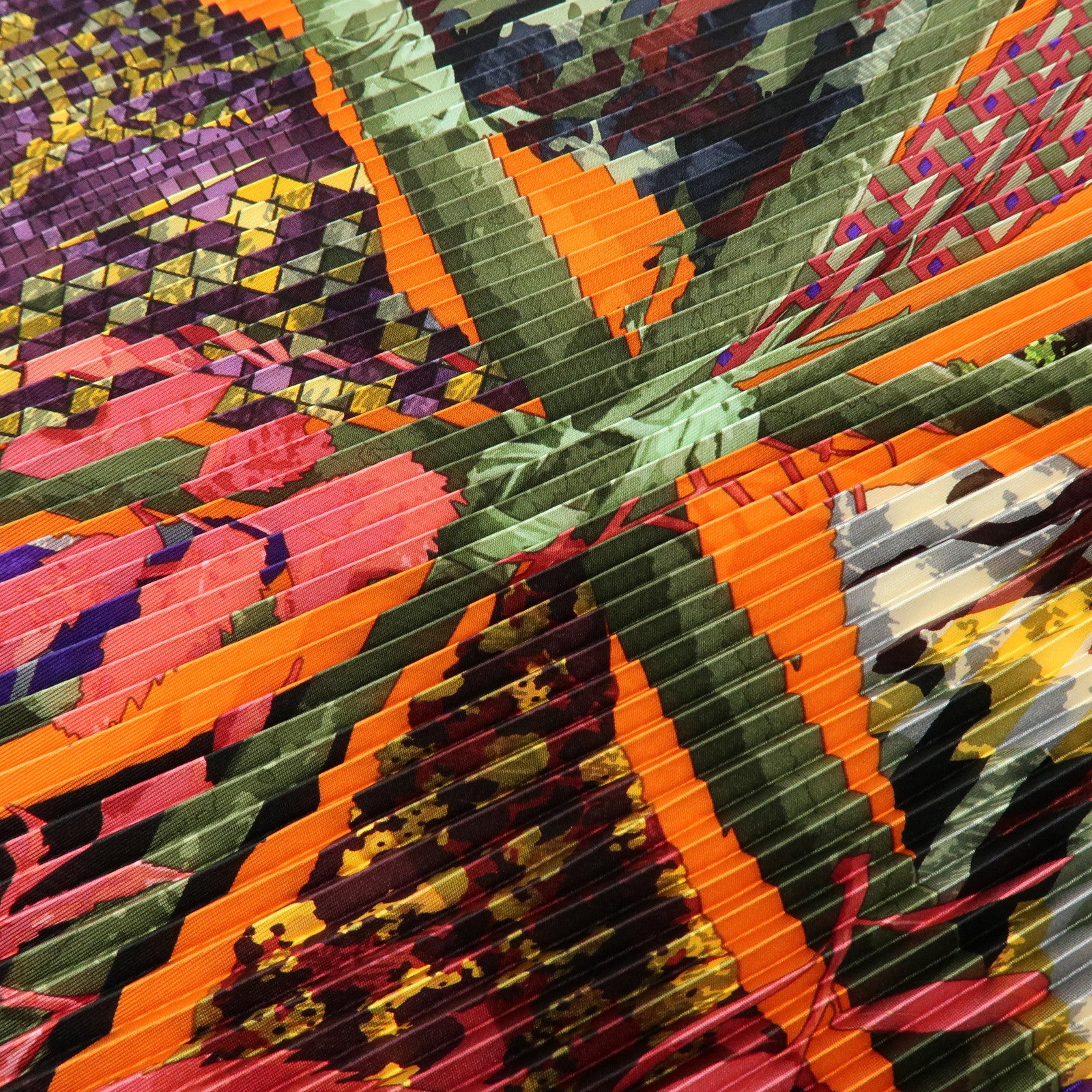 HERMES Pleated Carre 90 Silk 100% Scarf LE ROBINSON CHIC Orange Purple