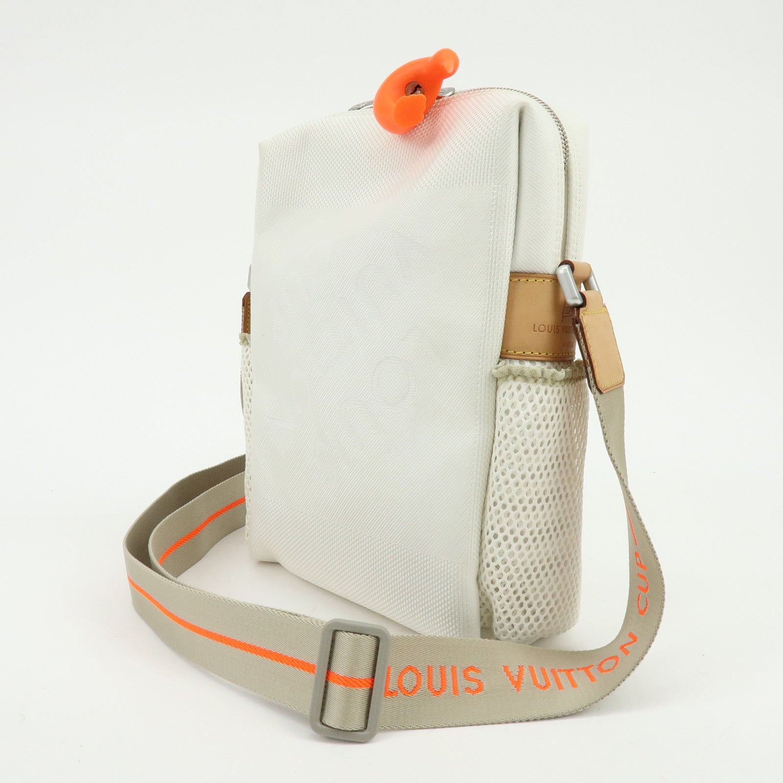 Louis Vuitton Damier Geant LV Cup Weatherly Shoulder Bag White M80637