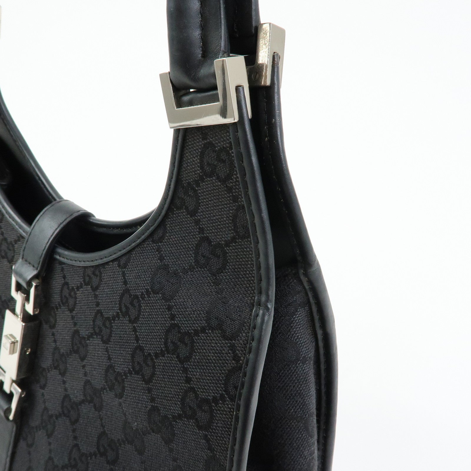 GUCCI Jackie GG Canvas Leather Hand Bag Shoulder Bag Black 001・1067