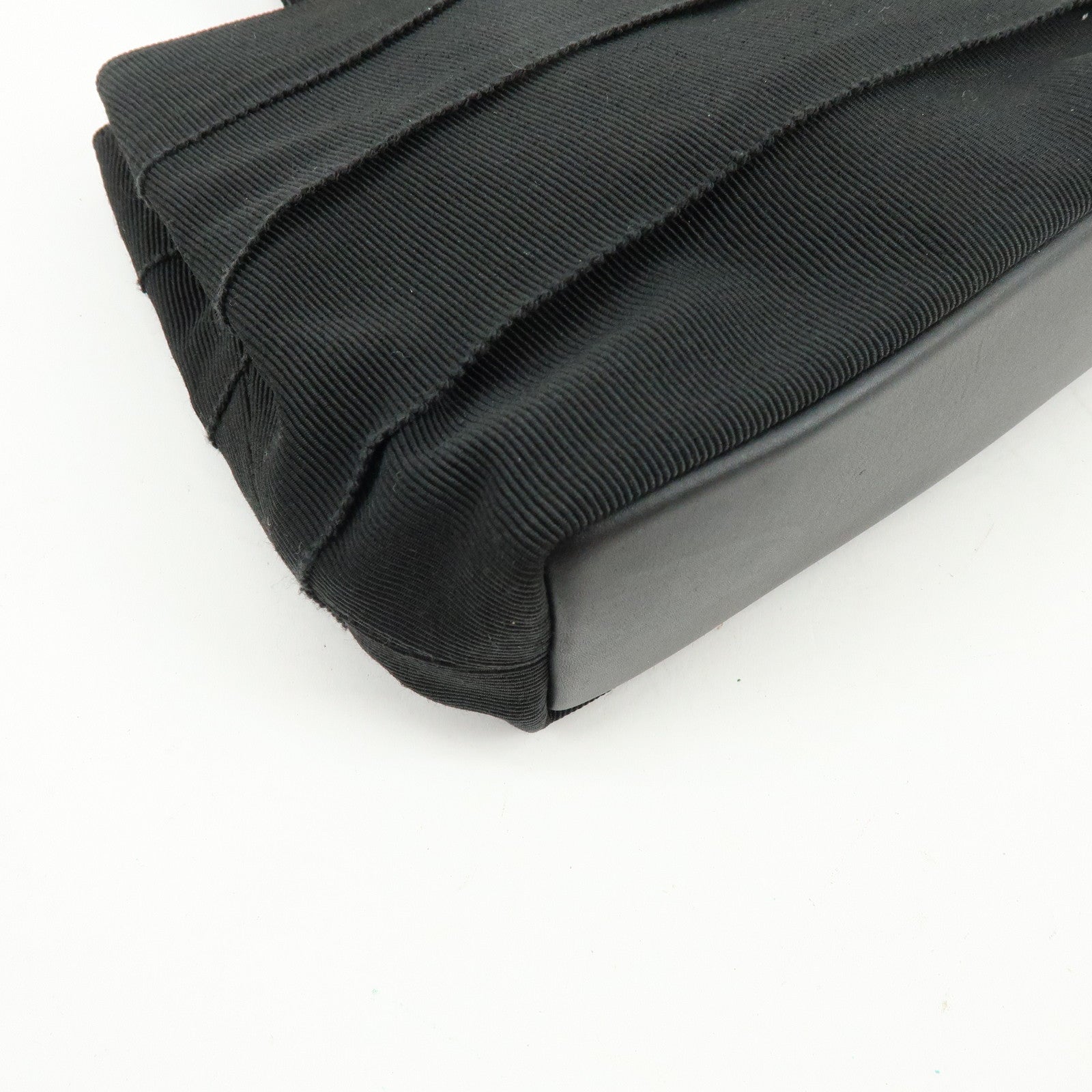 Ferragamo Vara Canvas Leather Tiered Hand Bag Pouch Black