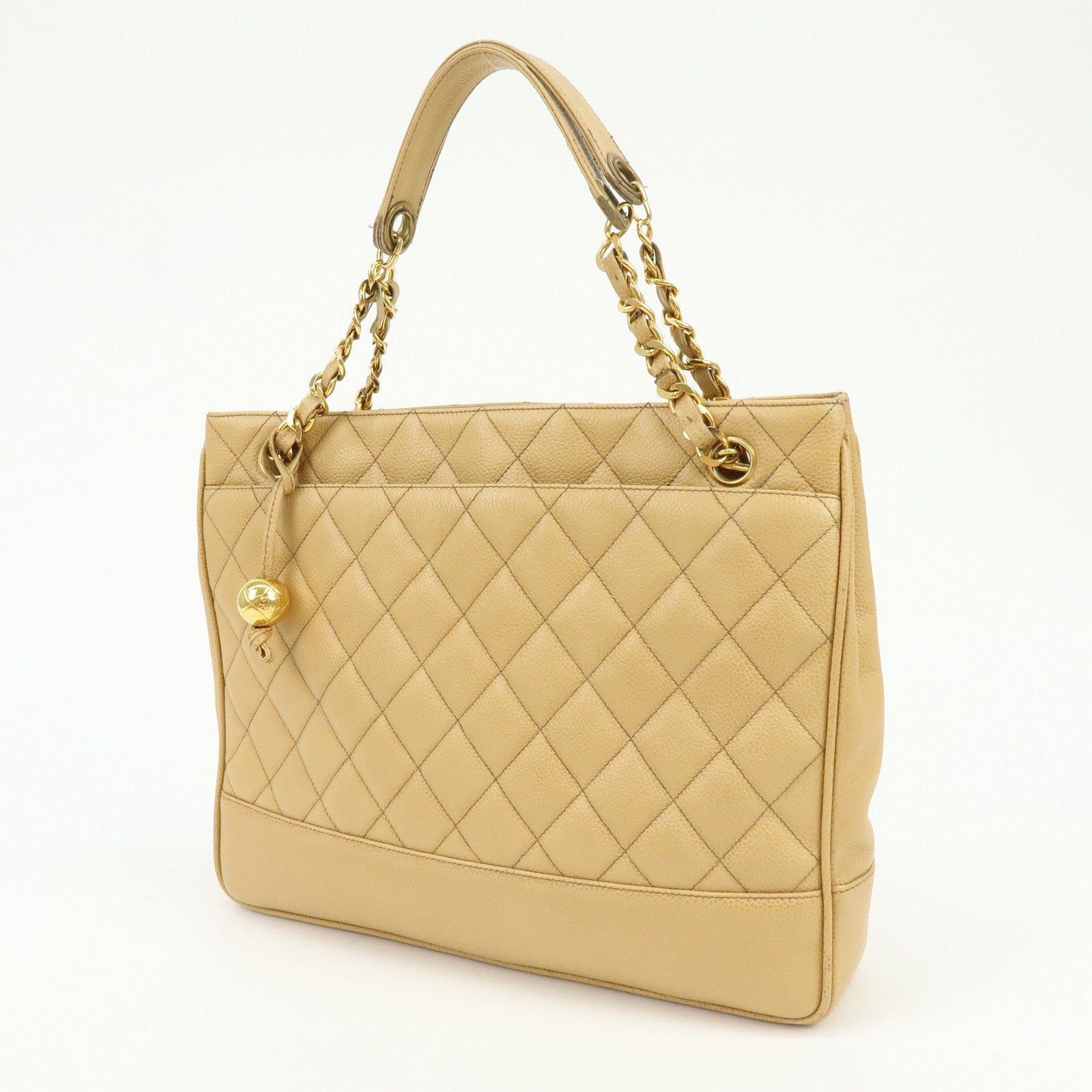 CHANEL Matelasse Caviarskin Shoulder Bag Hand Bag Beige
