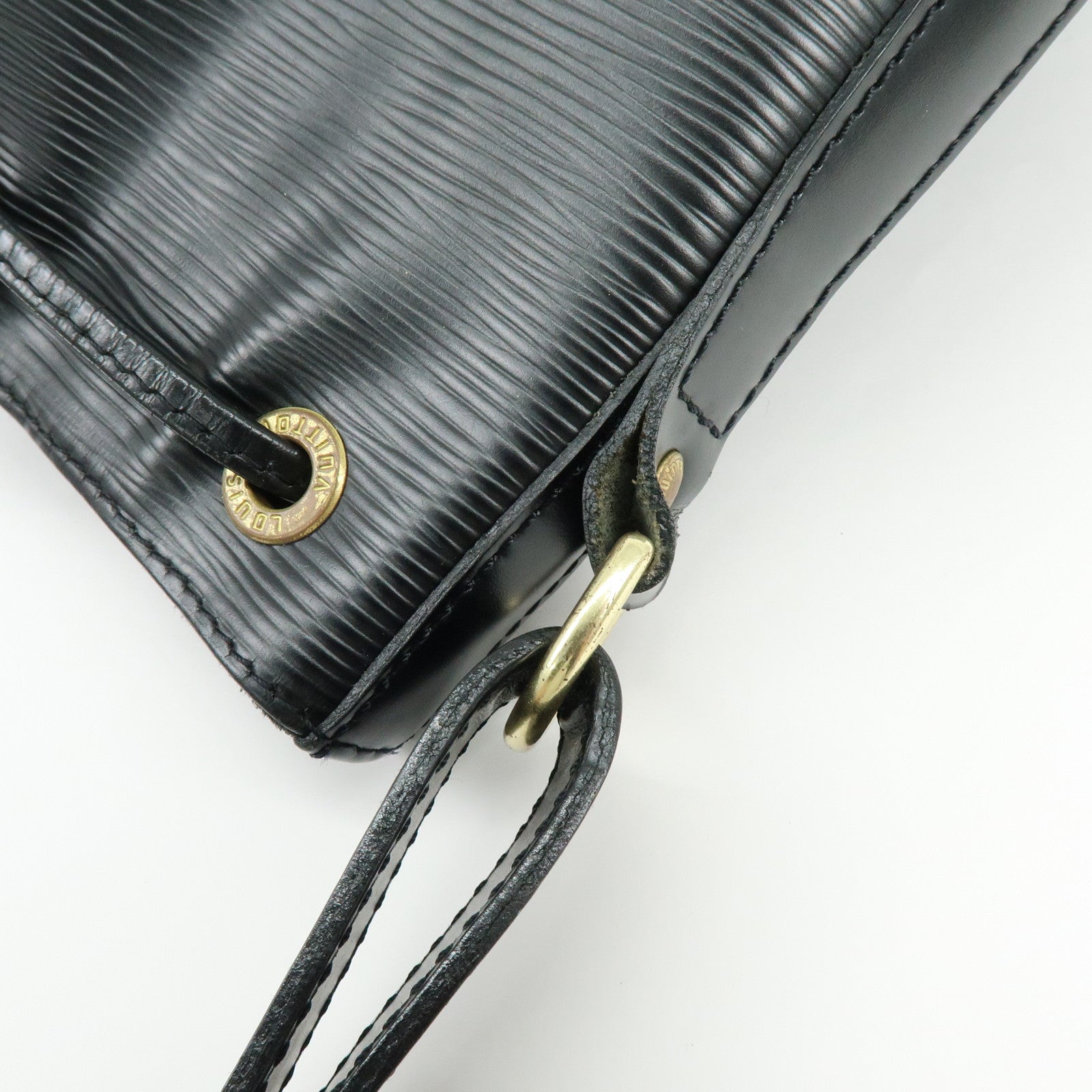 Louis Vuitton Epi Petit Noe Shoulder Bag Noir Black M44102