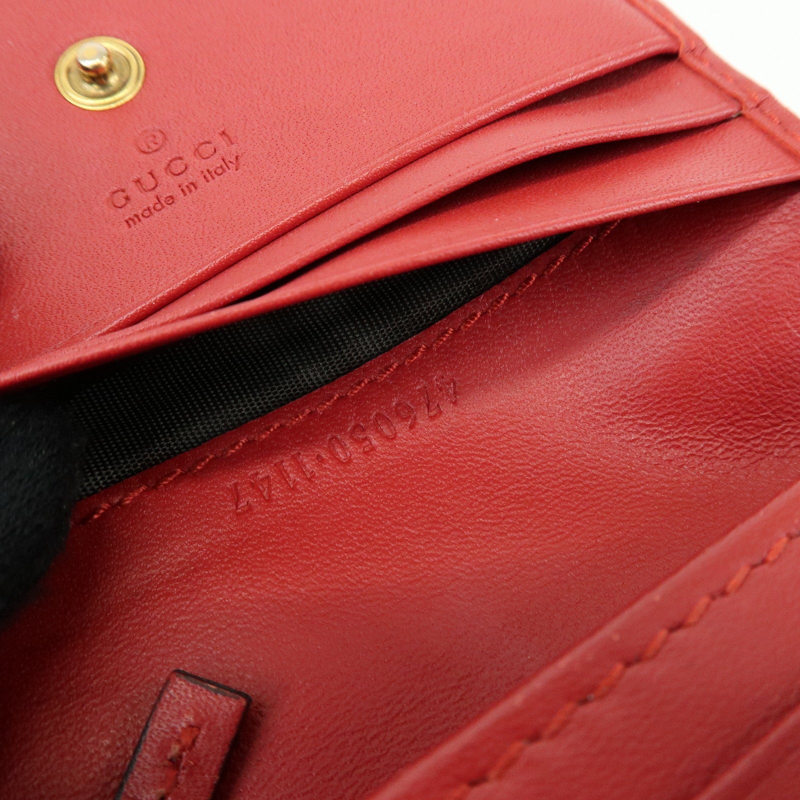 GUCCI Interlocking G Cherry GG Supreme Compact Wallet Beige 476050