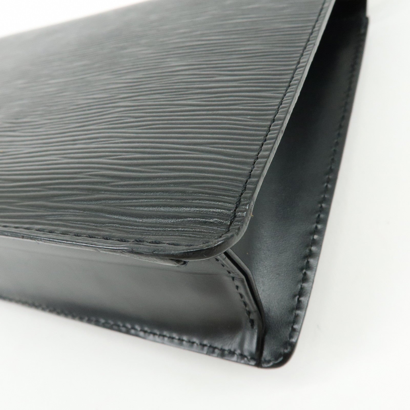 Louis Vuitton Epi Sellier Dragonne Leather Clutch Bag Noir Black M52612