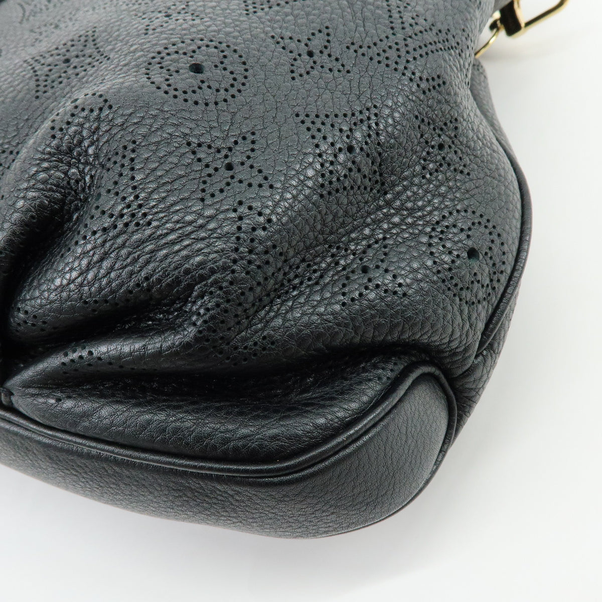 Louis Vuitton Monogram Mahina Selene PM Shoulder Bag Noir M94314