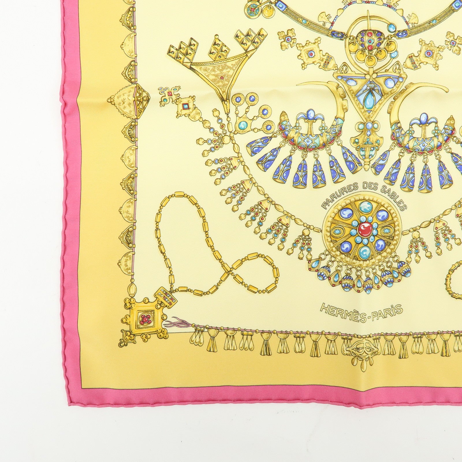 HERMES Set of 2 Carre 42 Silk Scarf PARURES DES SABLES/CHASSE EN INDE
