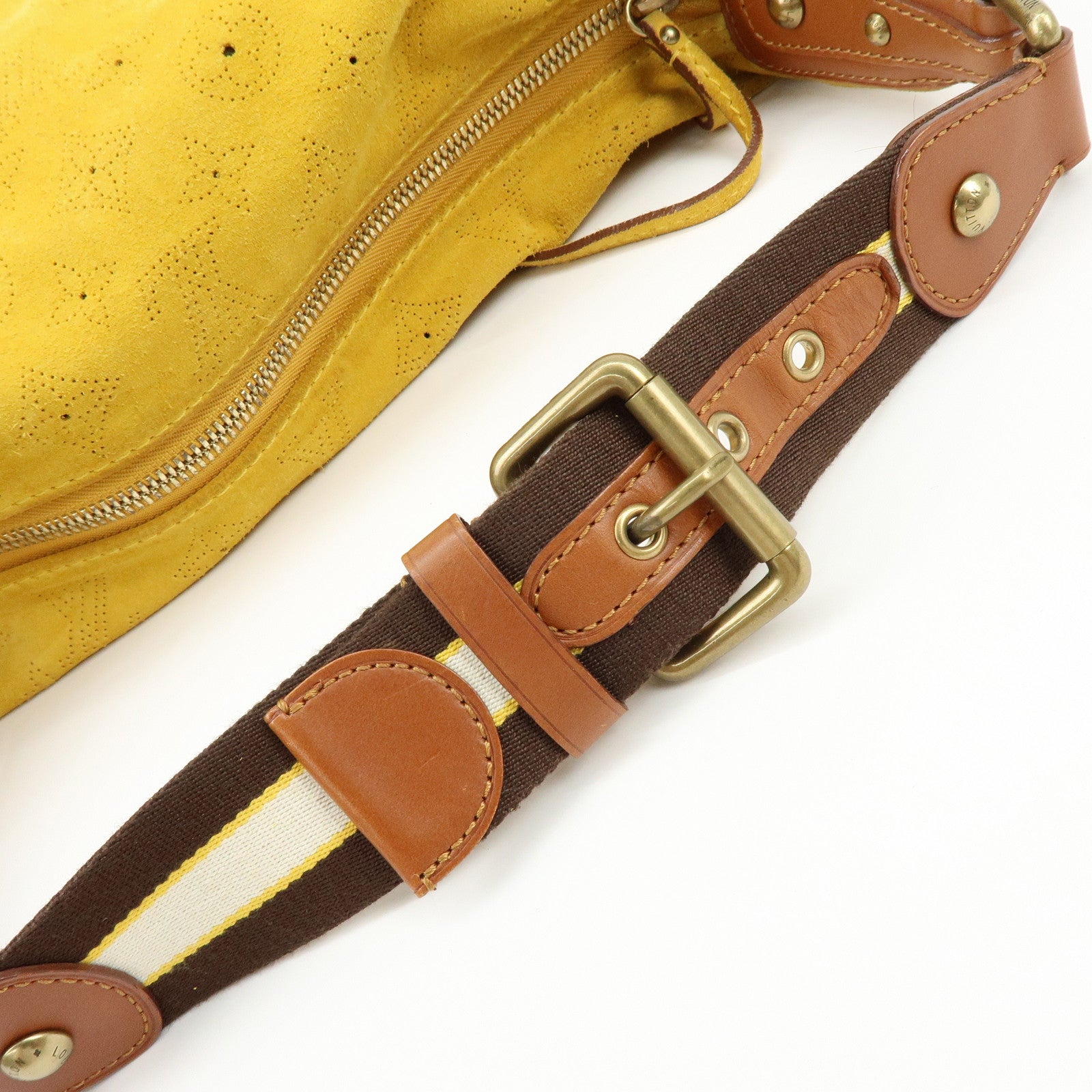 louis-vuitton-monogram-mahina-onata-gm-shoulder-bag-yellow-m95118-1