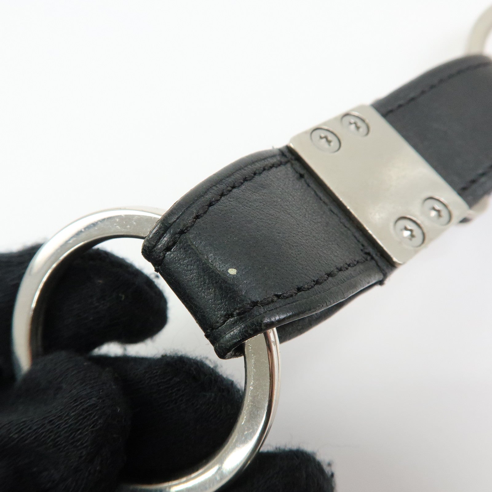 Louis Vuitton Porte Cles Valle Key Ring Key Chain Black M85034