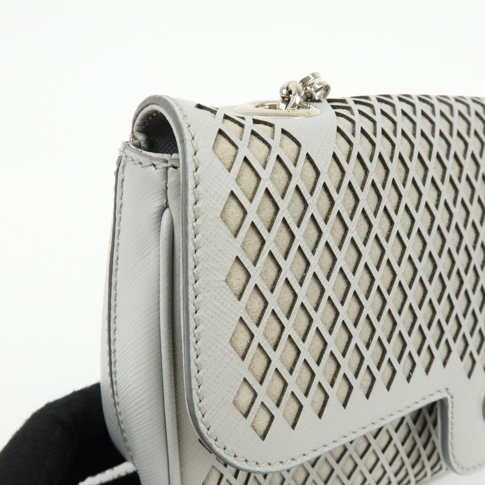 Ferragamo Gancini Leather Shoulder Bag Hand Bag Gray