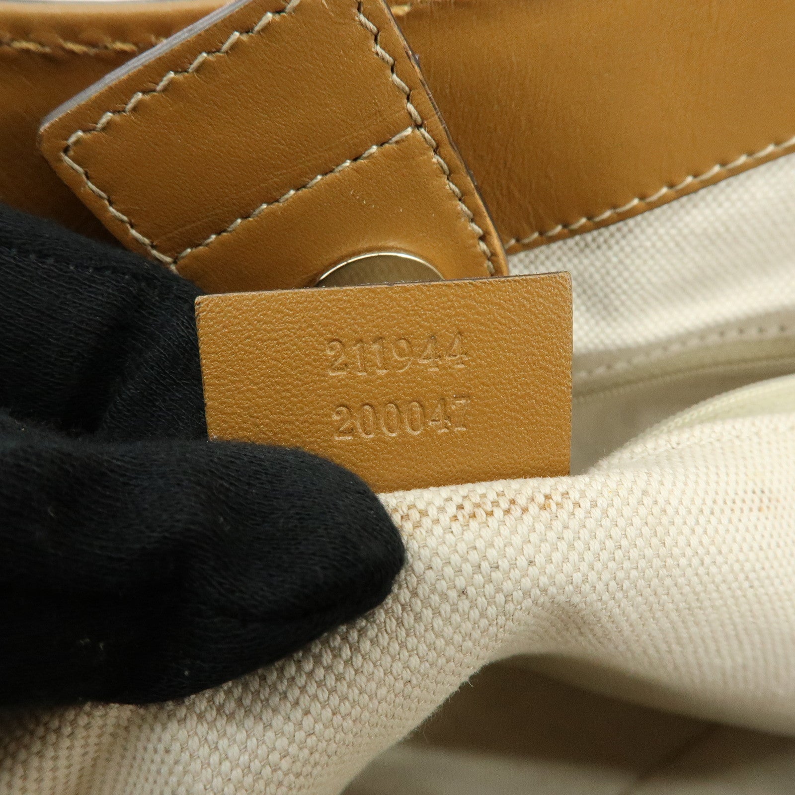 GUCCI Sukey Diamante Interlocking G Canvas Leather Tote Bag 211944