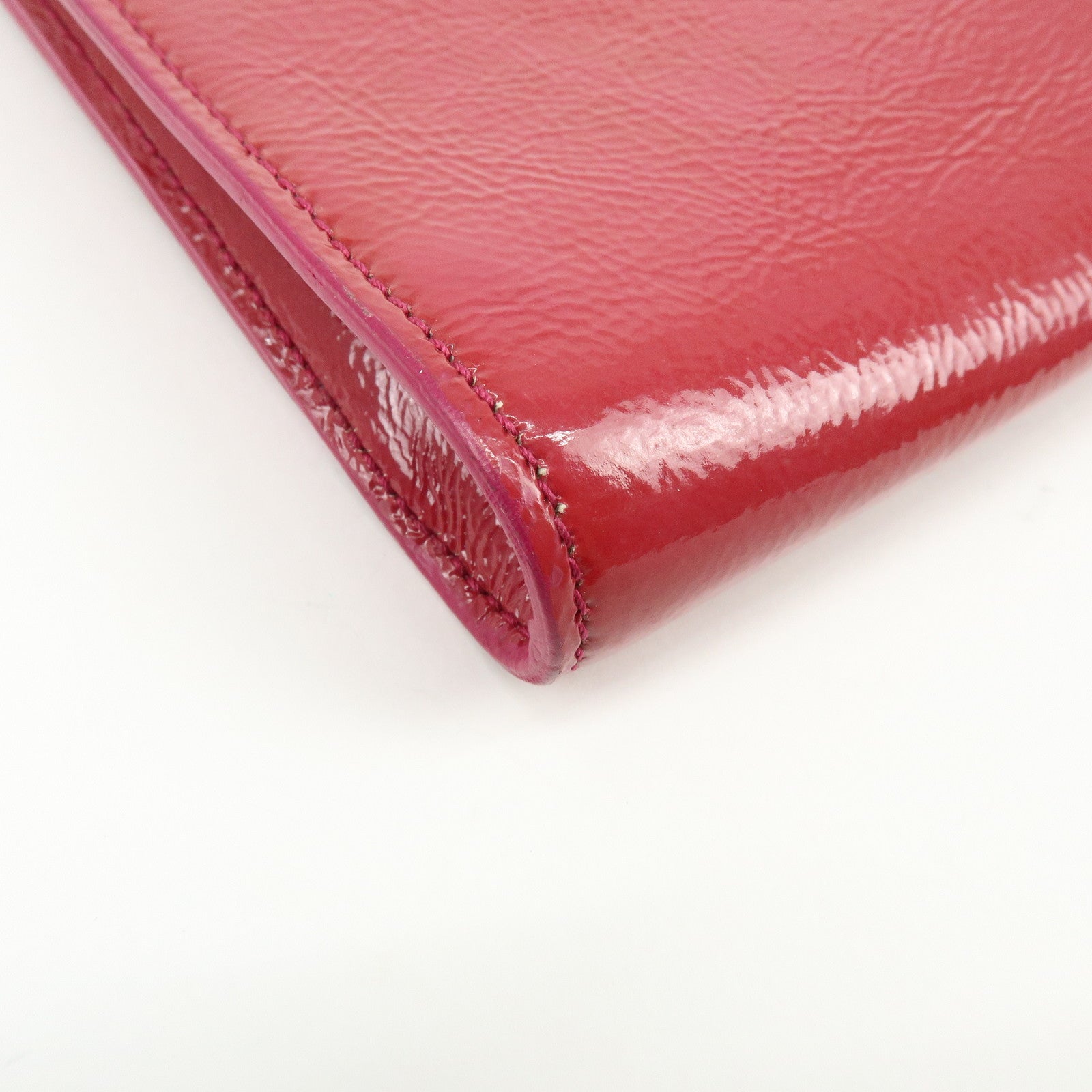 SAINT LAURENT PARIS Cassandra Patent Leather Clutch Bag Pink 203855