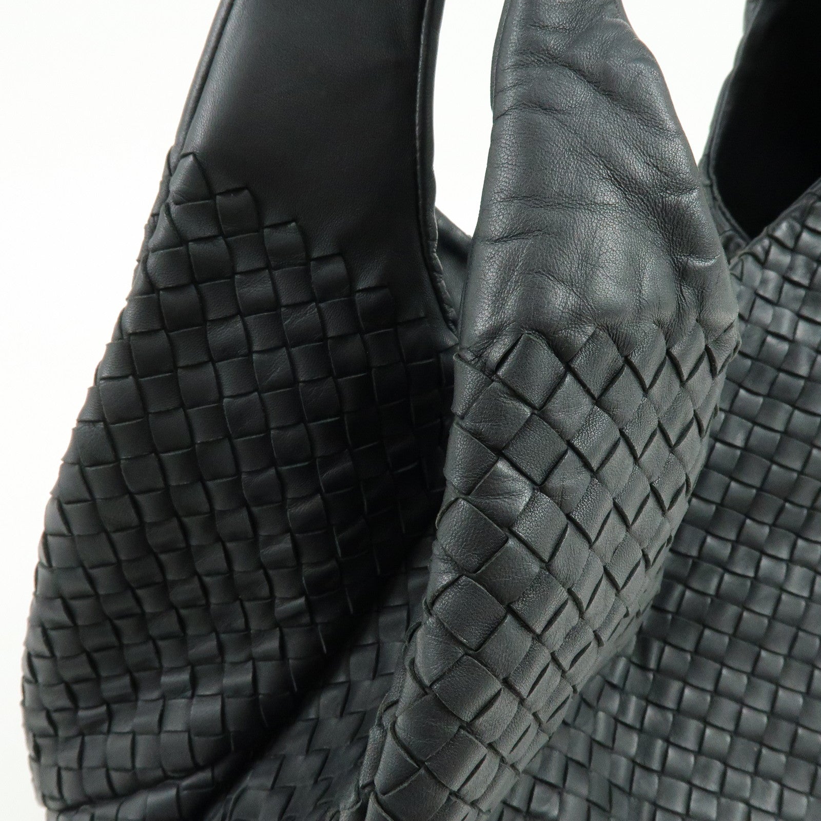 BOTTEGA VENETA Intrecciato Campana Leather Shoulder Bag Hand Bag Black