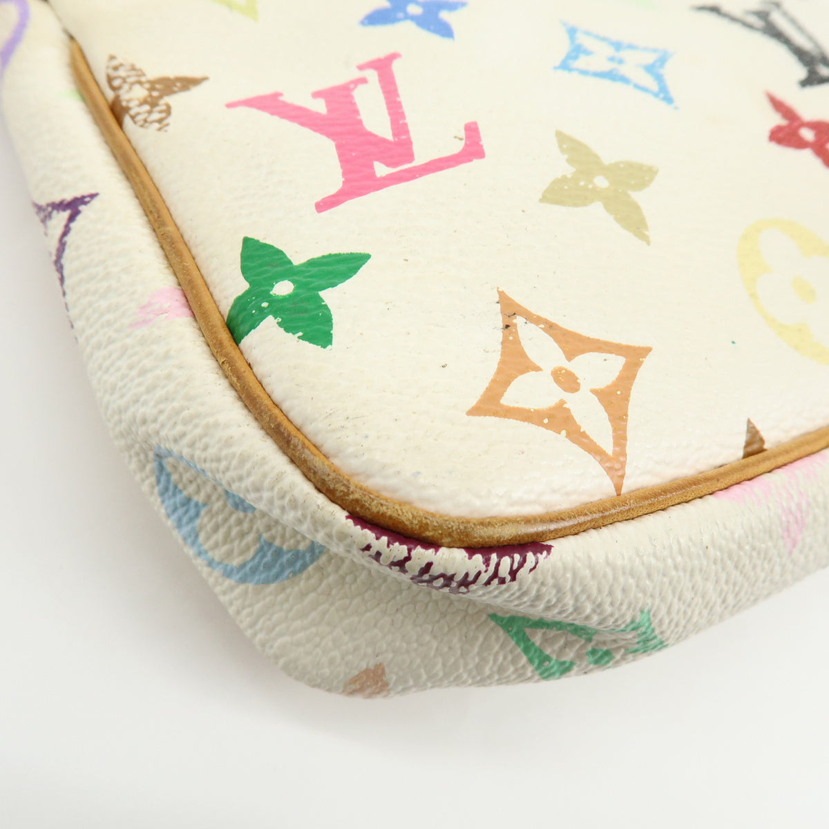 Louis Vuitton Monogram Multicolor Pochette Accessoires Blanc M92649