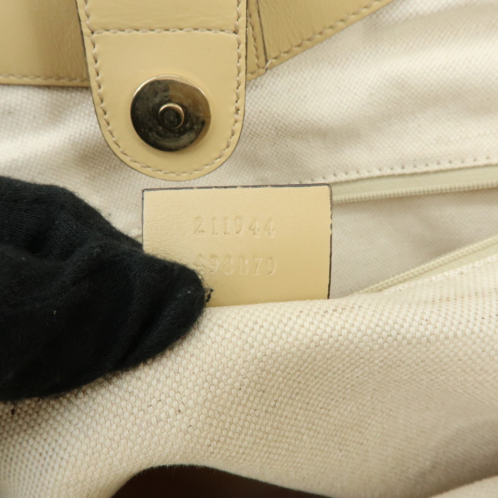 GUCCI Sukey Interlocking G Diamante Canvas Leather Hand Bag 211944