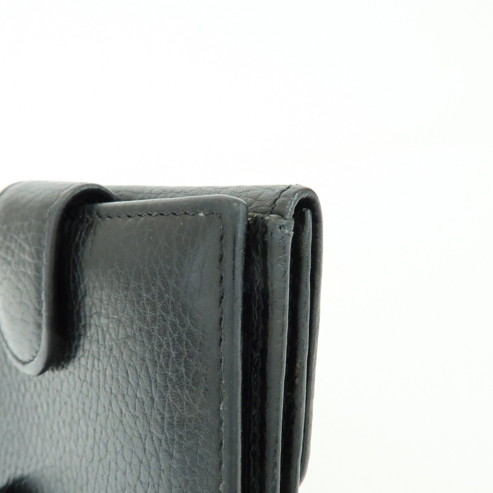 GUCCI Interlocking G Leather Bi-fold Compact Wallet Black 615525