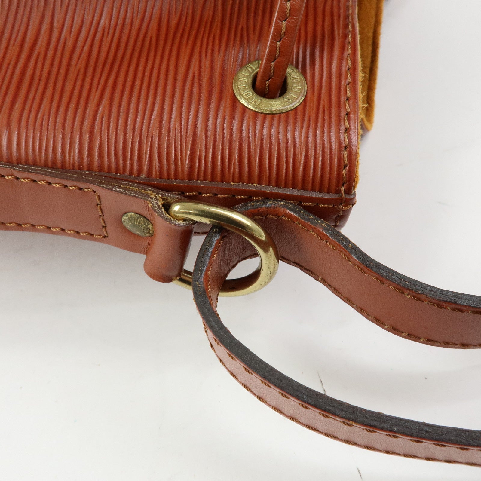 Louis Vuitton Epi Petit Noe Leather Shoulder Bag Kenya Brown M44103