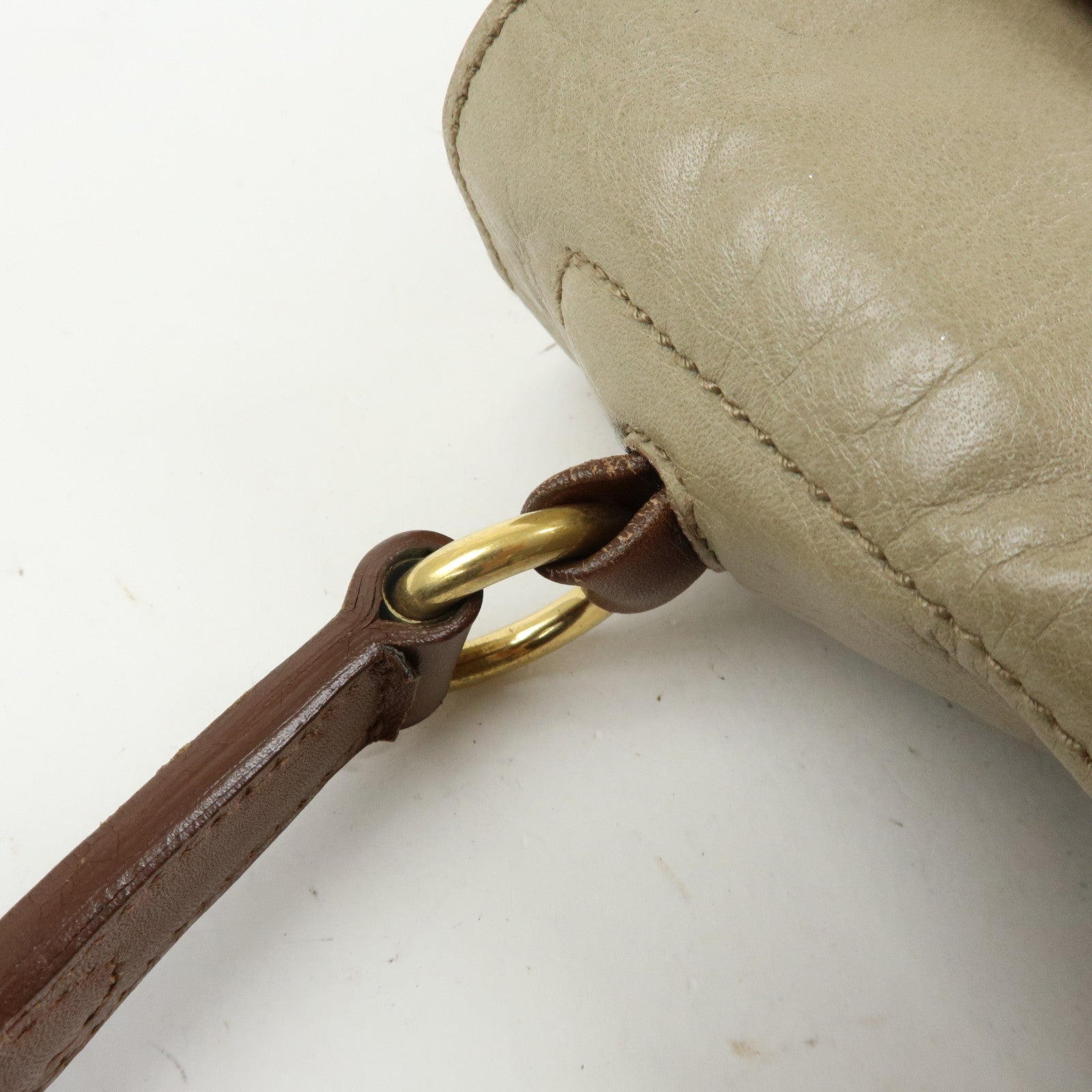 SAINT LAURENT PARIS Baby Cabas Muse Two Leather Suede Hand Bag