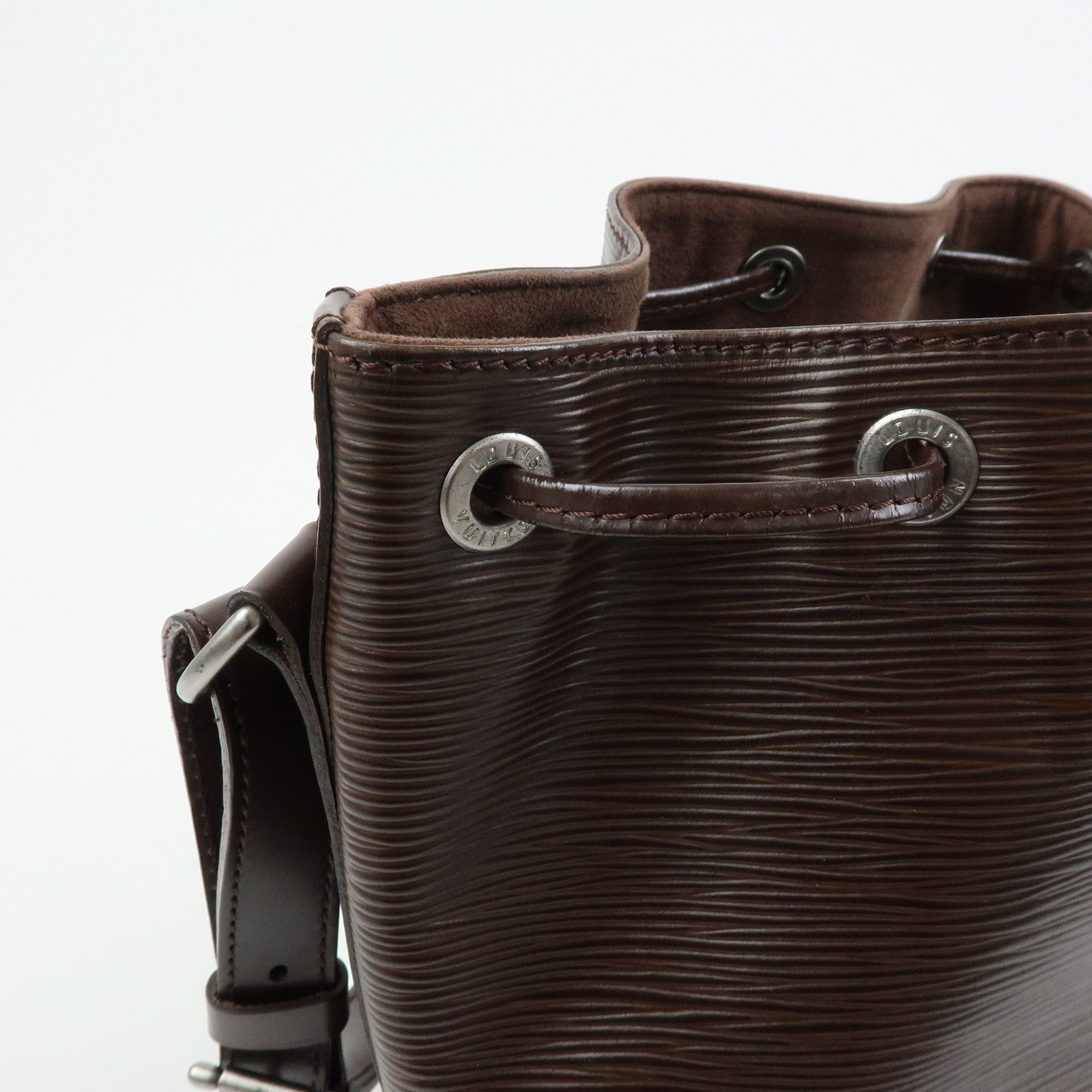 Louis Vuitton Epi Petit Noe Leather Shoulder Bag Mocha M5901D