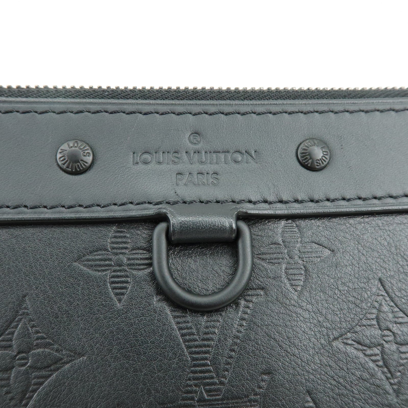 Louis Vuitton Monogram Shadow Pochette Discovery Cluth Bag Black M62903