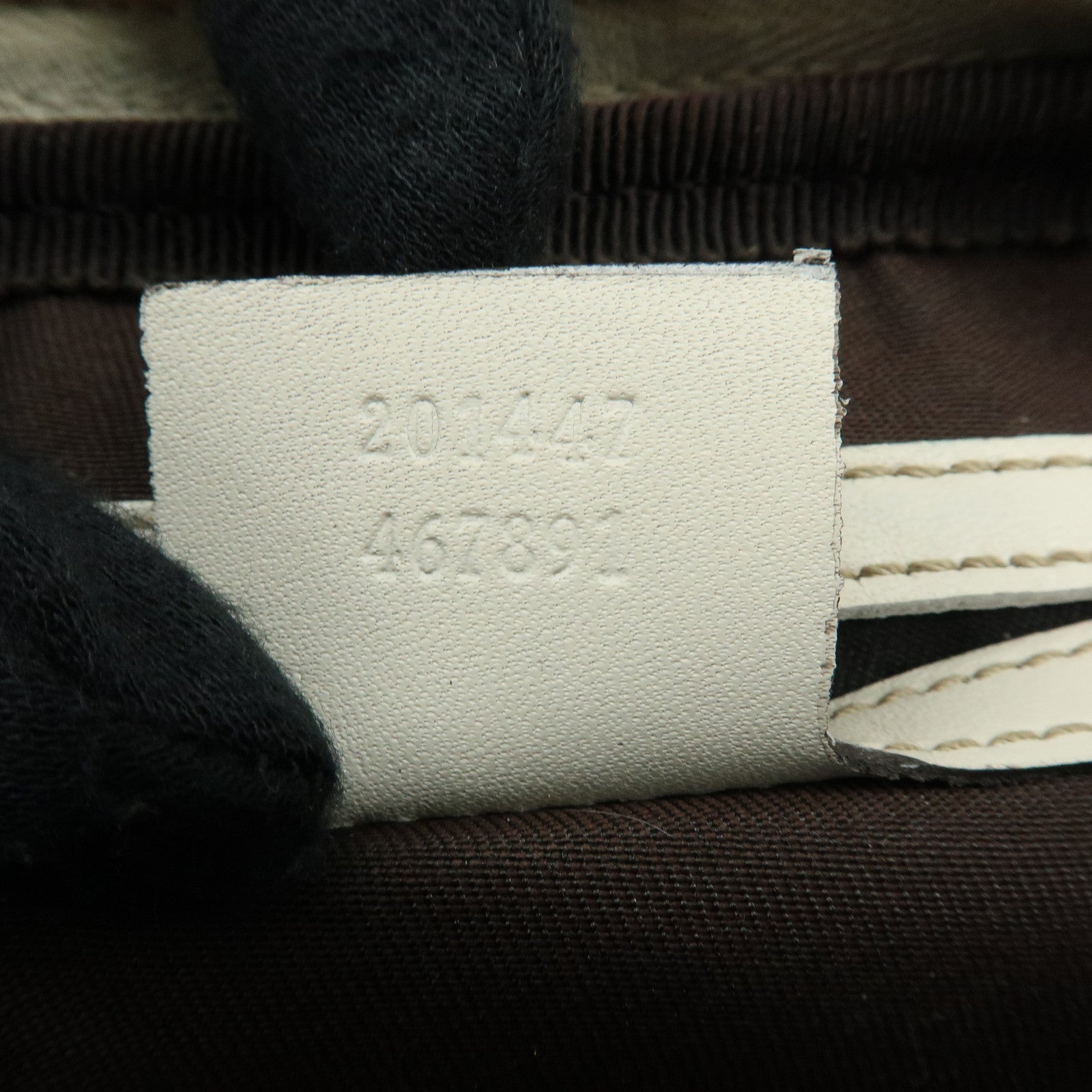 GUCCI GG Supreme Leather Shoulder Bag Crossbody Bag  Beige White 201447