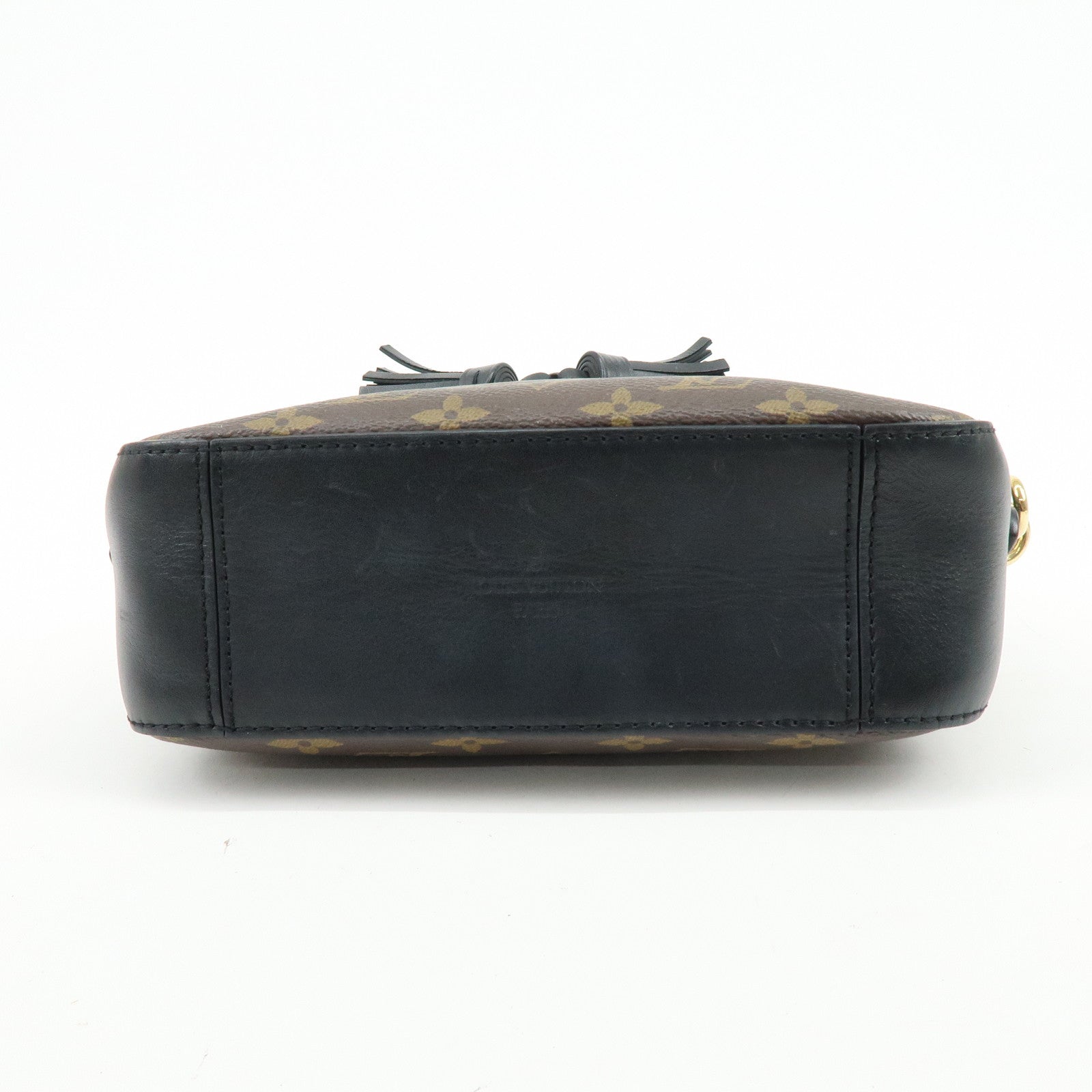 Louis Vuitton Monogram Saintonge Shoulder Bag Crossbody Bag Noir M43555