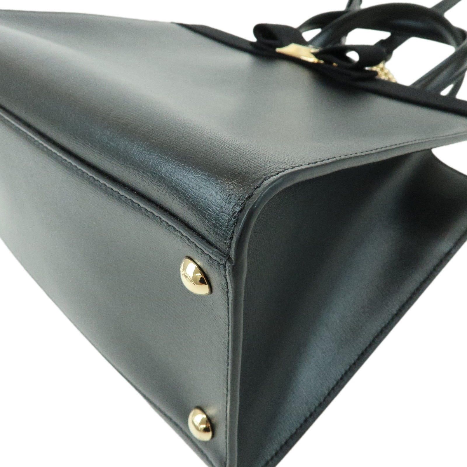 Ferragamo Vara Ribbon Leather 2Way Bag Hand Bag Black AU-21 1290