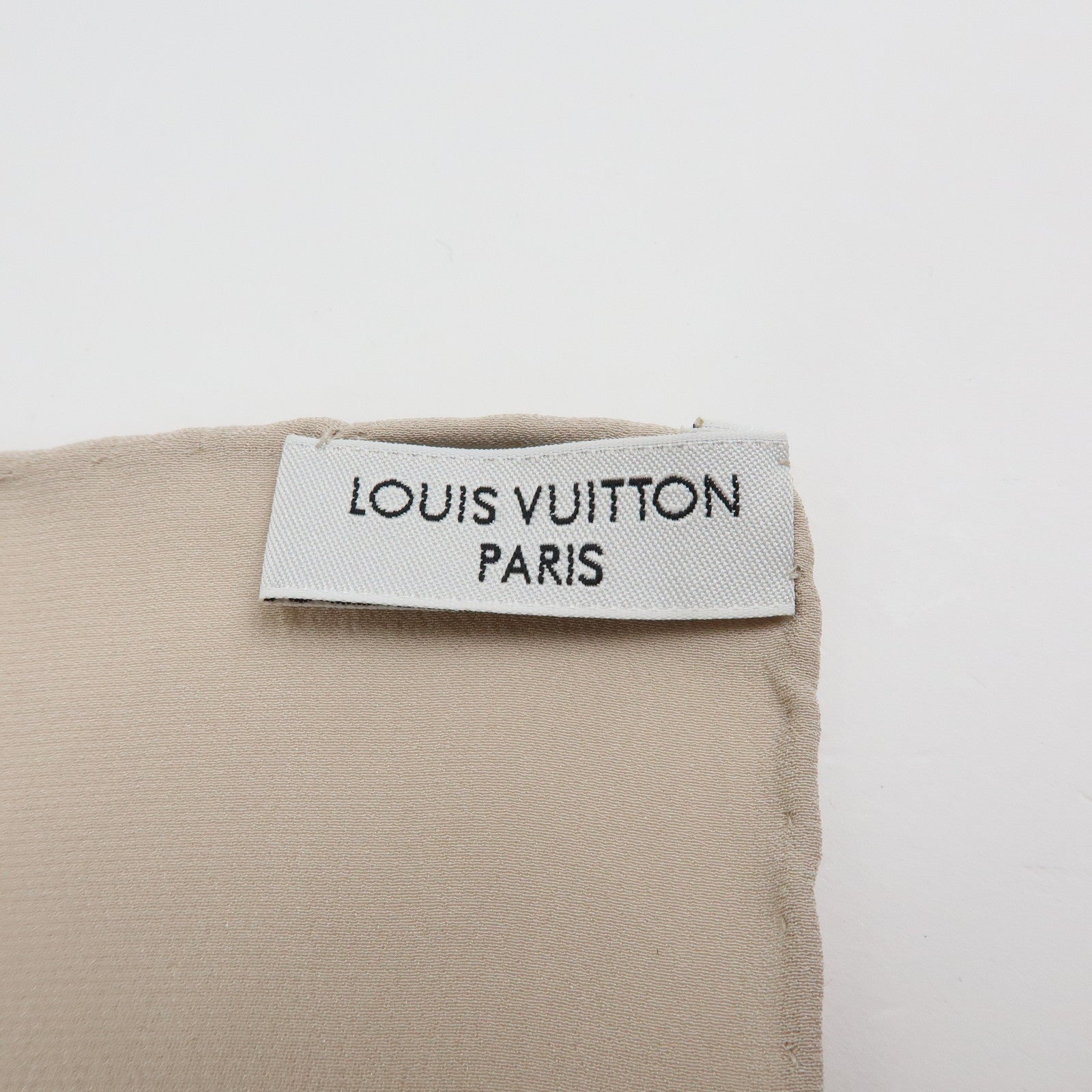 Louis Vuitton Monogram Silk 100% Scarf Shawl Beige