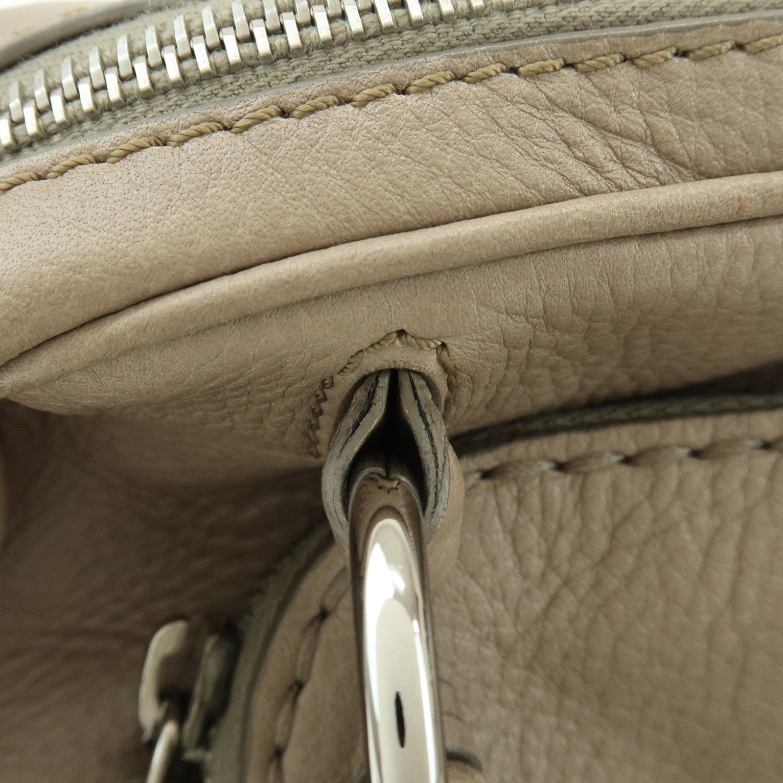 TOD'S Multiple Pocket Leather Shoulder Bag Hand Bag Beige