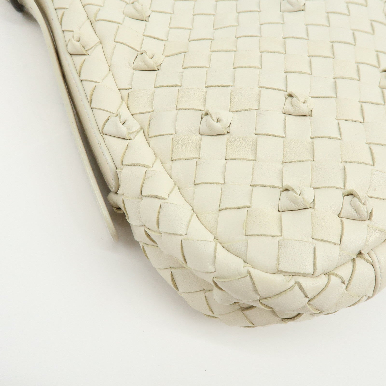 BOTTEGA VENETA Intrecciato Leather Shoulder Bag Hand Bag White 133507