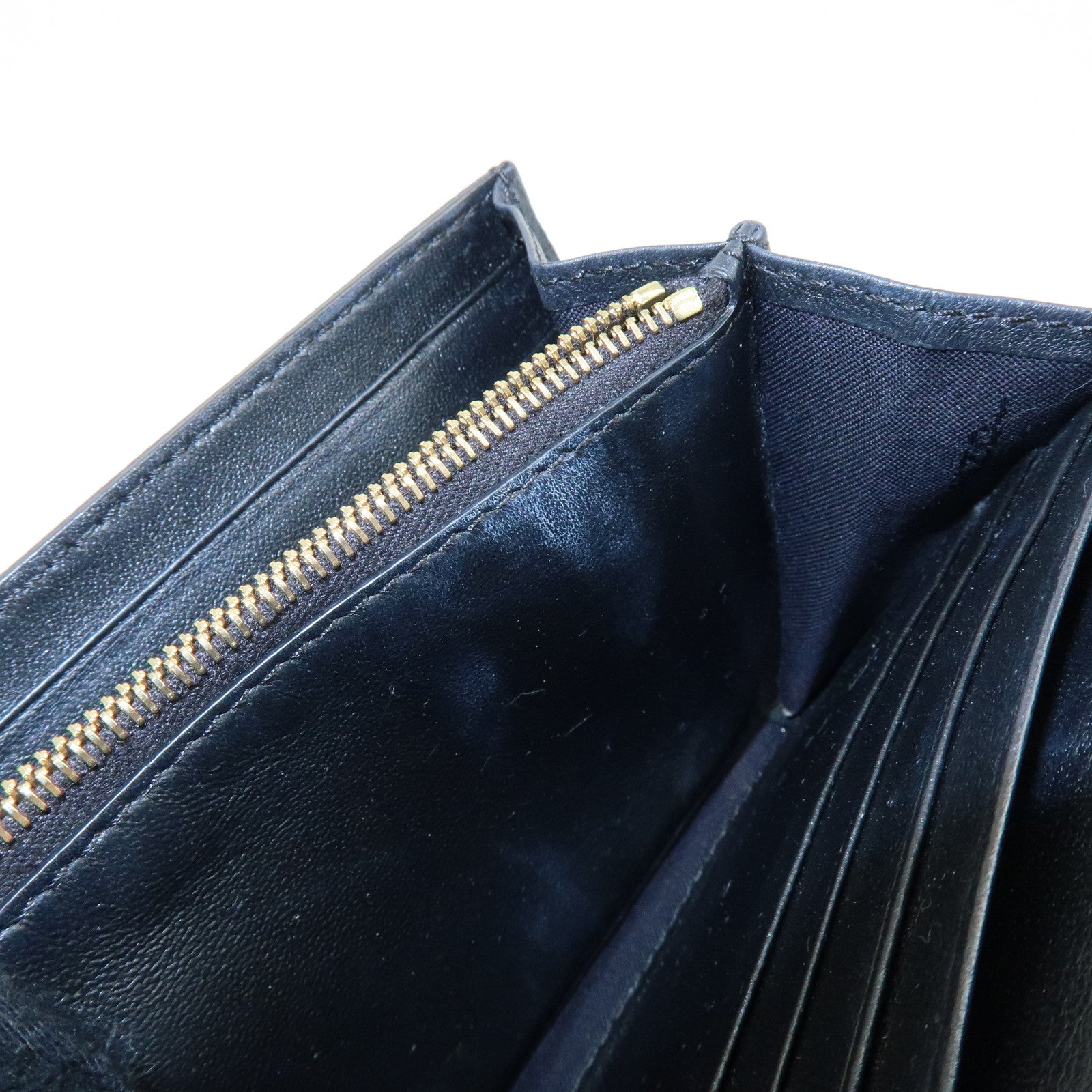 FENDI  Baguette Zucca Embossed Leather Chain Long Wallet Black 8M0365