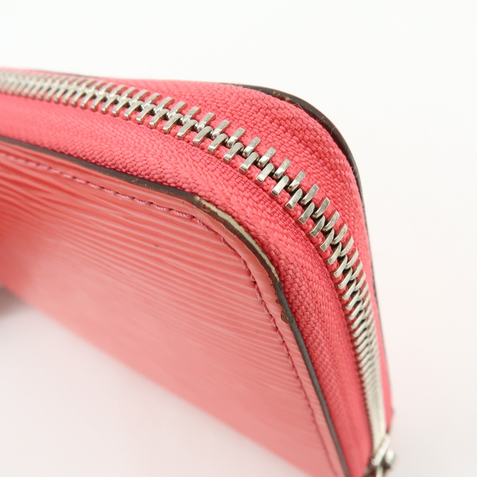 Louis Vuitton Epi Leather Zippy Long Wallet Corail M60663
