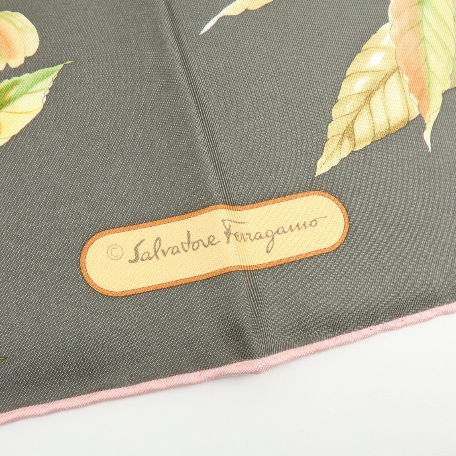 Ferragamo Silk100% Flower Print Scarf Shawl Gray Pink