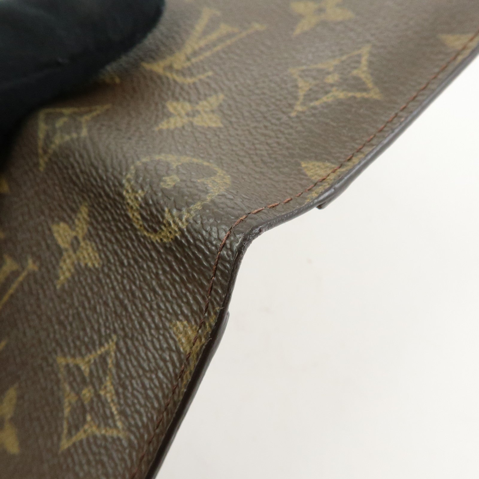 Louis Vuitton Monogram Porte 2 Cartes Vertical Card Case Brown M60533