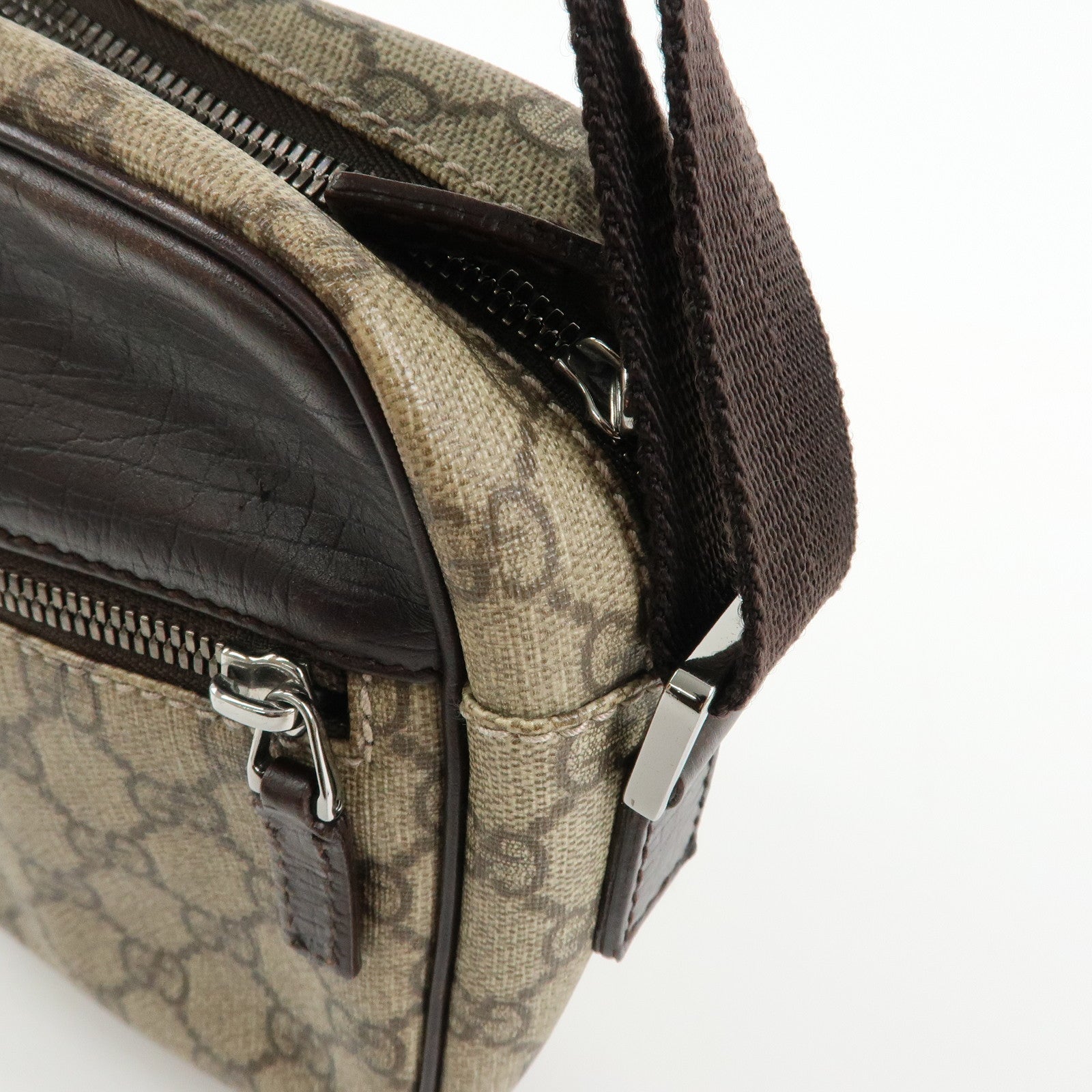 Gucci GG Canvas Leather Shoulder Bag Crossbody Bag Brown 114291