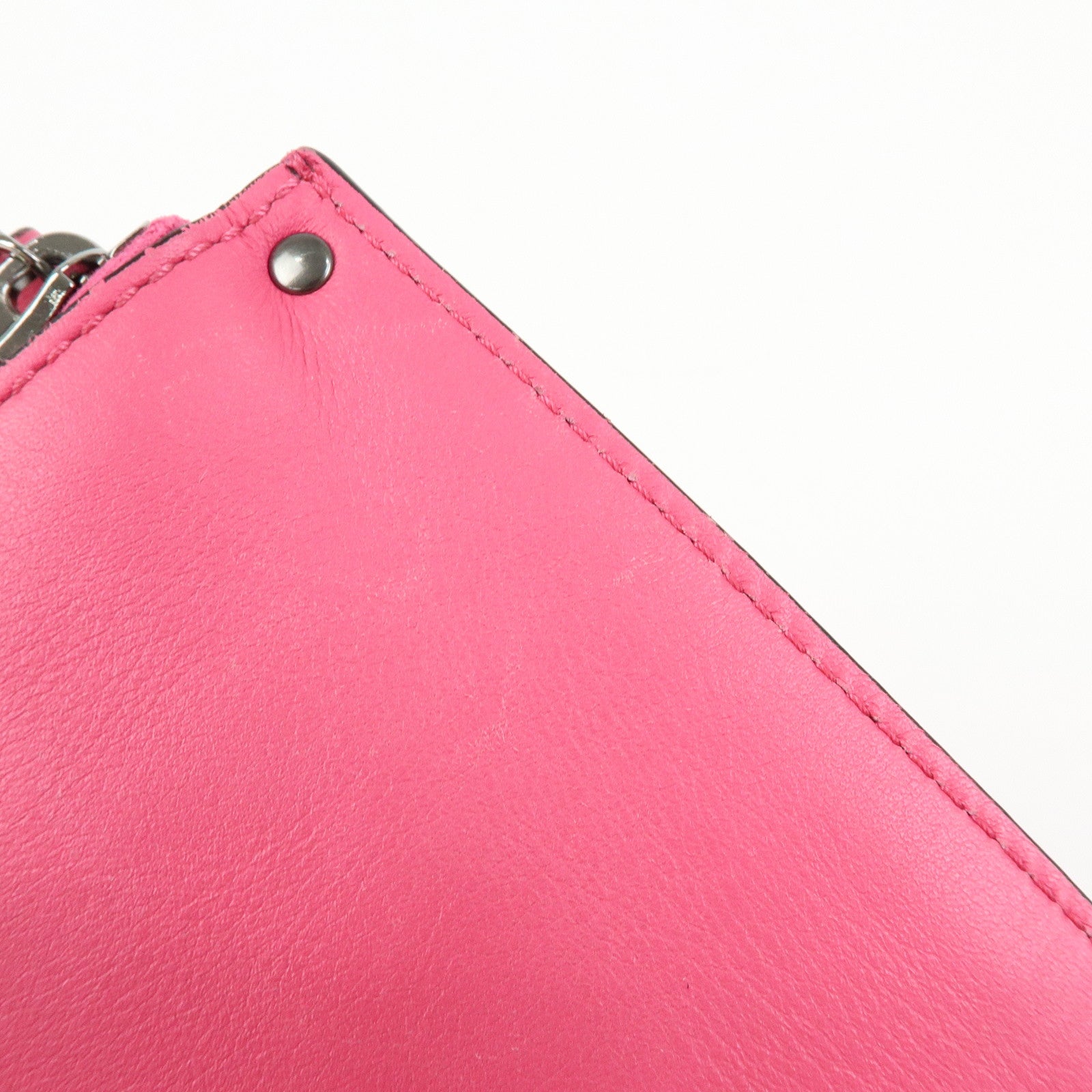 VALENTINO ROCKSTUD Leather Clutch Bag Pouch Pink