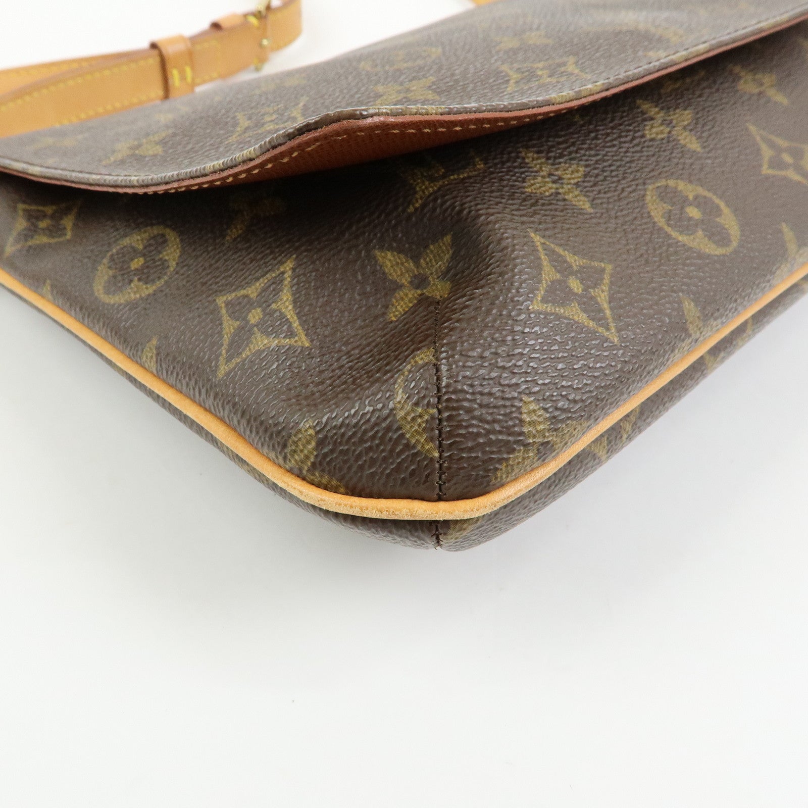 Louis Vuitton Monogram Musette Tango Short Shoulder Bag Brown M51257