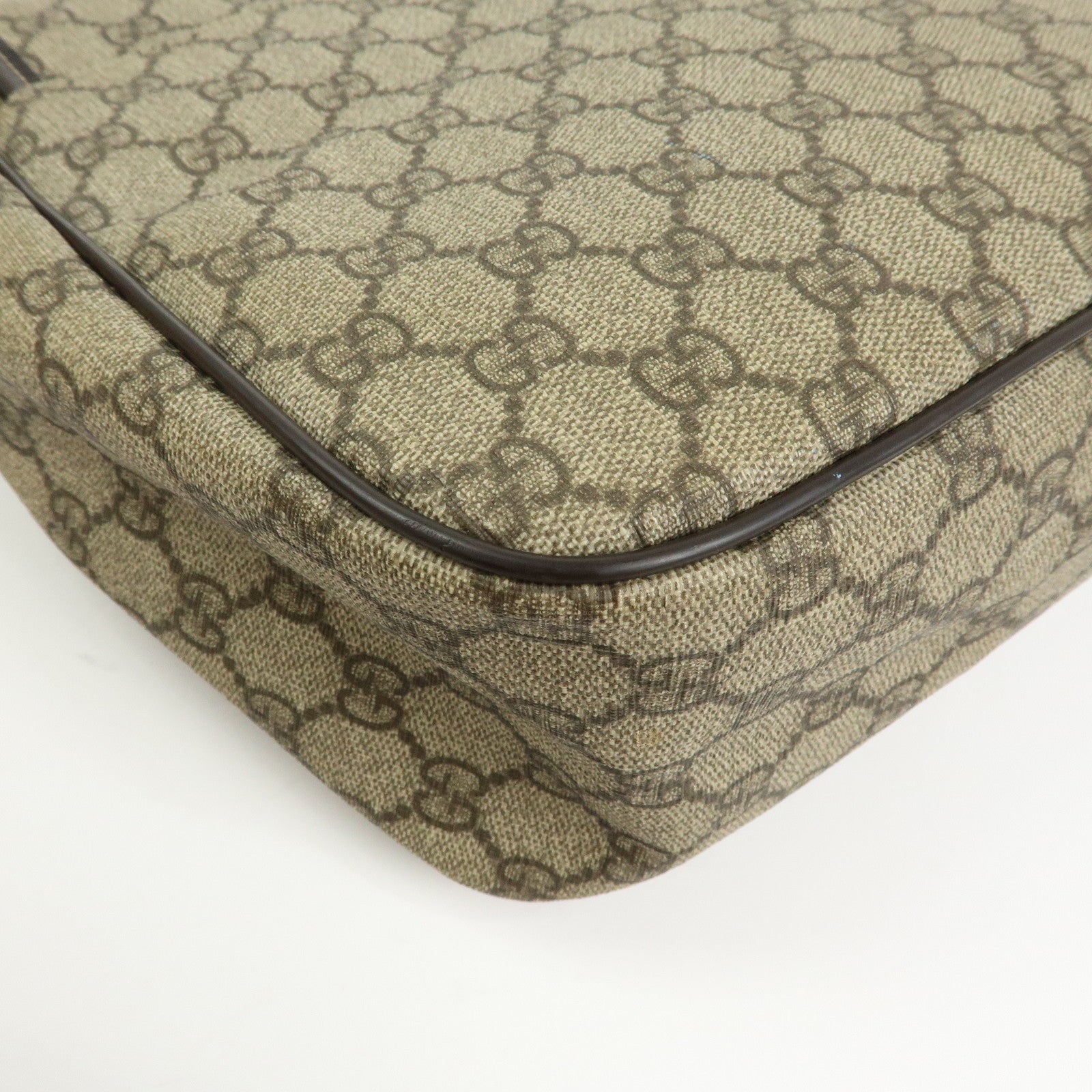 GUCCI Interlocking G GG Supreme Leather Shoulder Bag Brown 223661