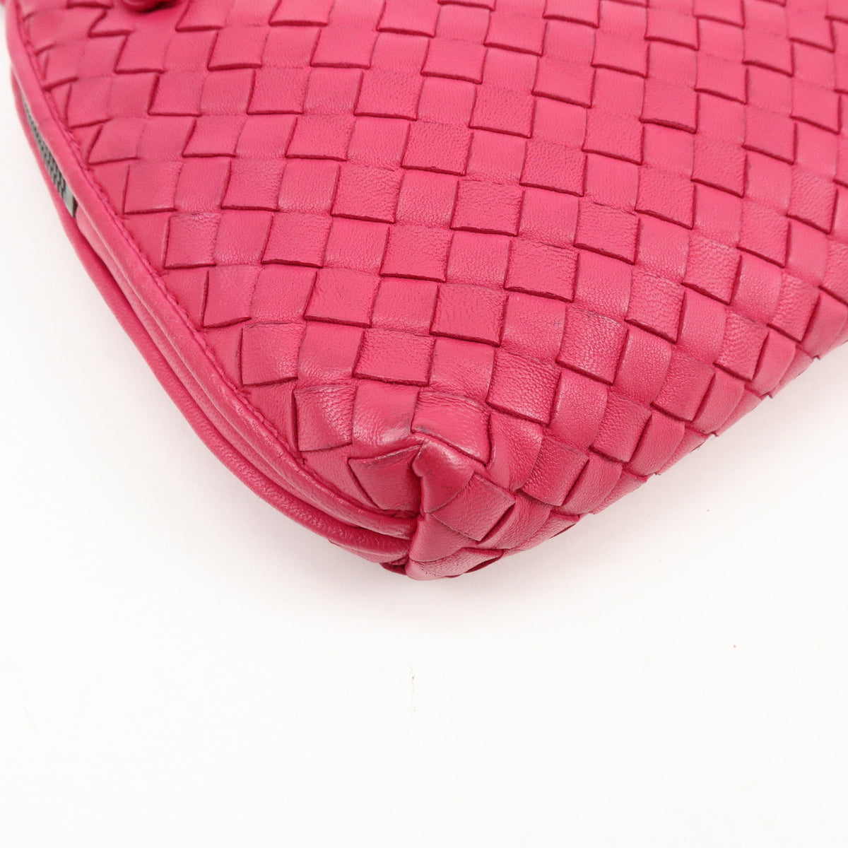 BOTTEGA VENETA Inttrecciato Nodini Leather Shoulder Bag Pink
